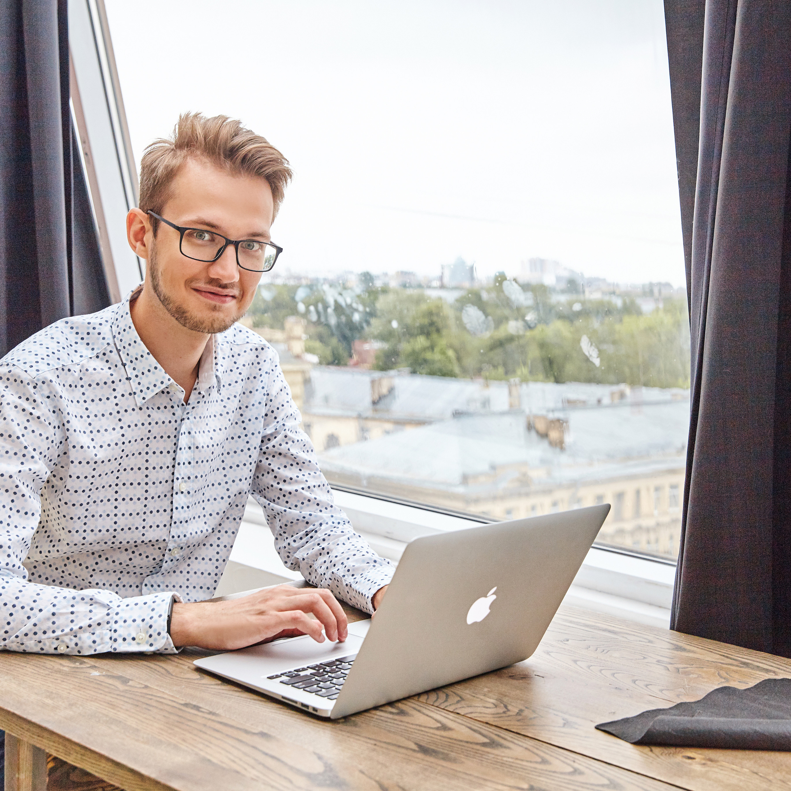 Деловой портрет компании INTG. Рекламный фотограф Санкт-Петербург Катерина Мишкель