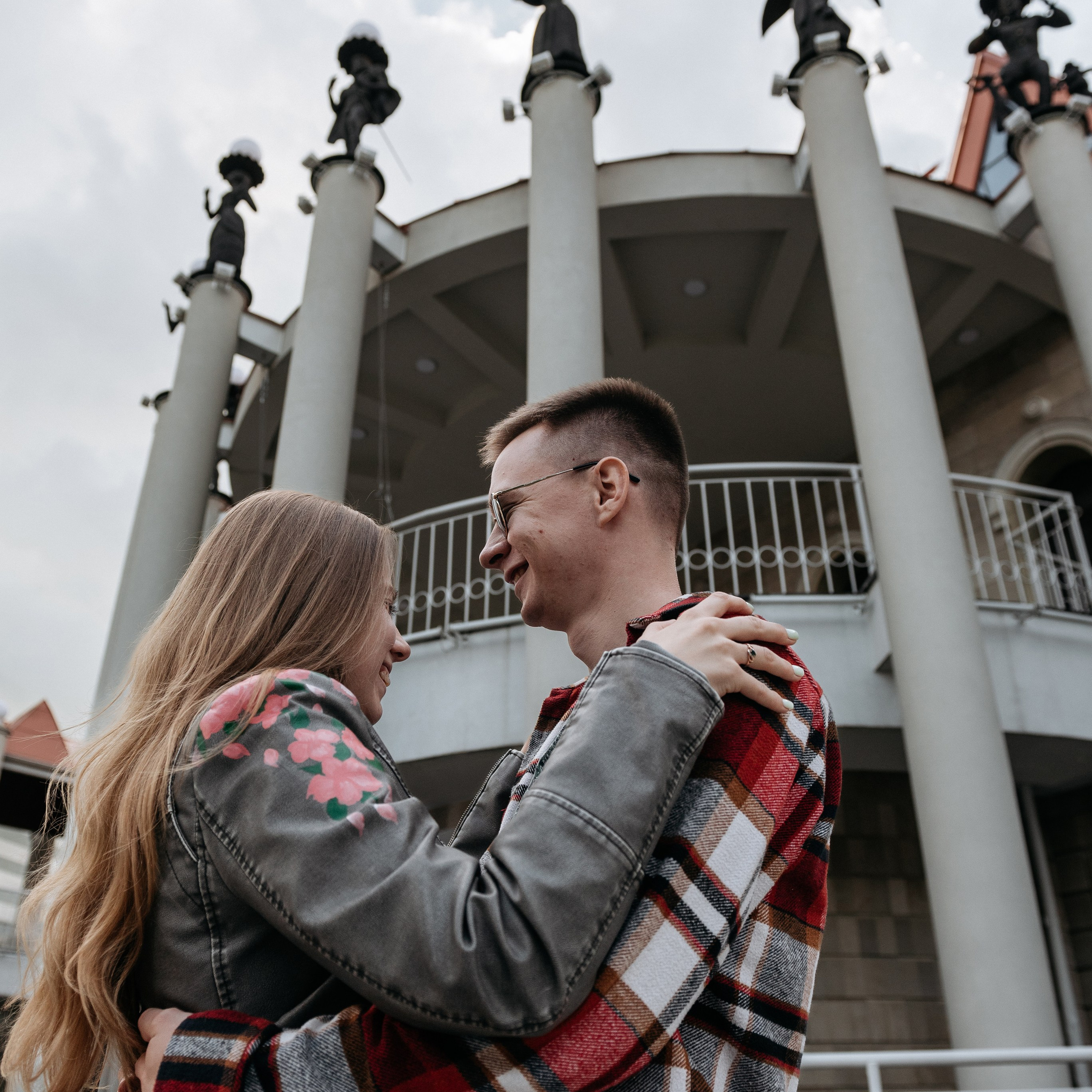 СЕМЕЙНАЯ ПРОГУЛКА ПО ВОРОНЕЖУ. Свадебный фотограф — фотограф на свадьбу в Воронеже — Свадебное фото