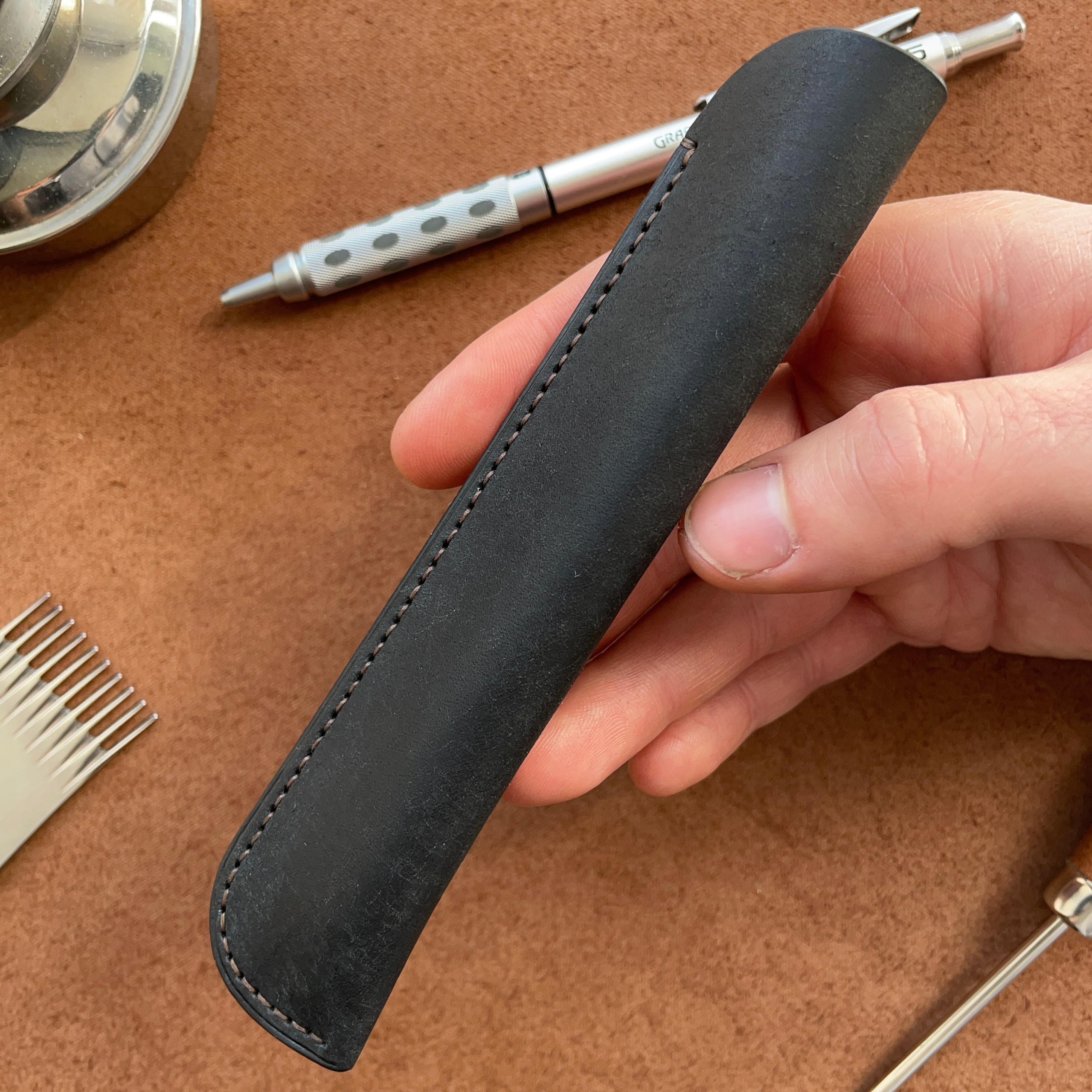 Чехол. Ярослав Зинченко — кожевник города Воронеж