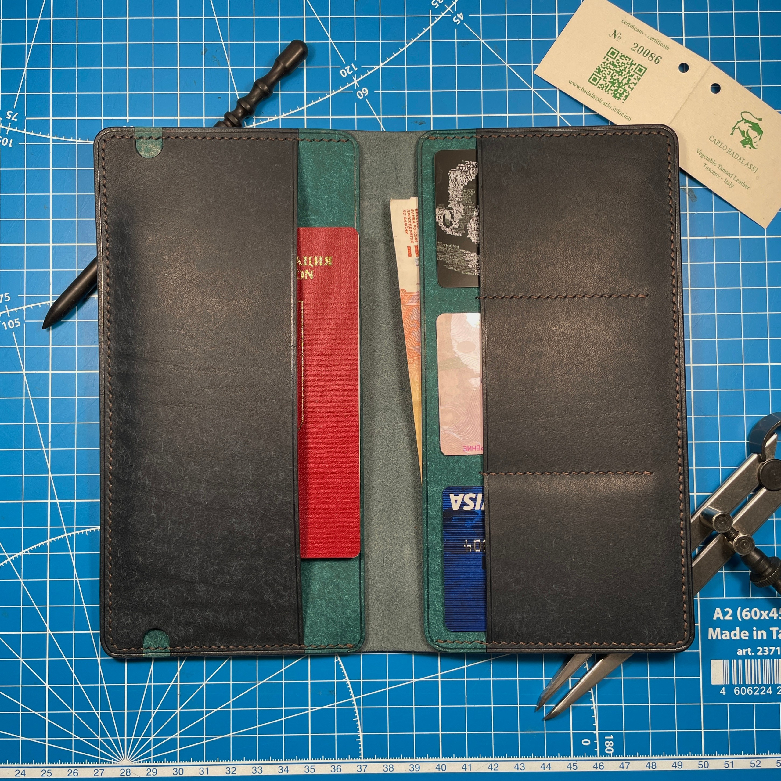 Портмоне «Клод». Ярослав Зинченко — кожевник города Воронеж