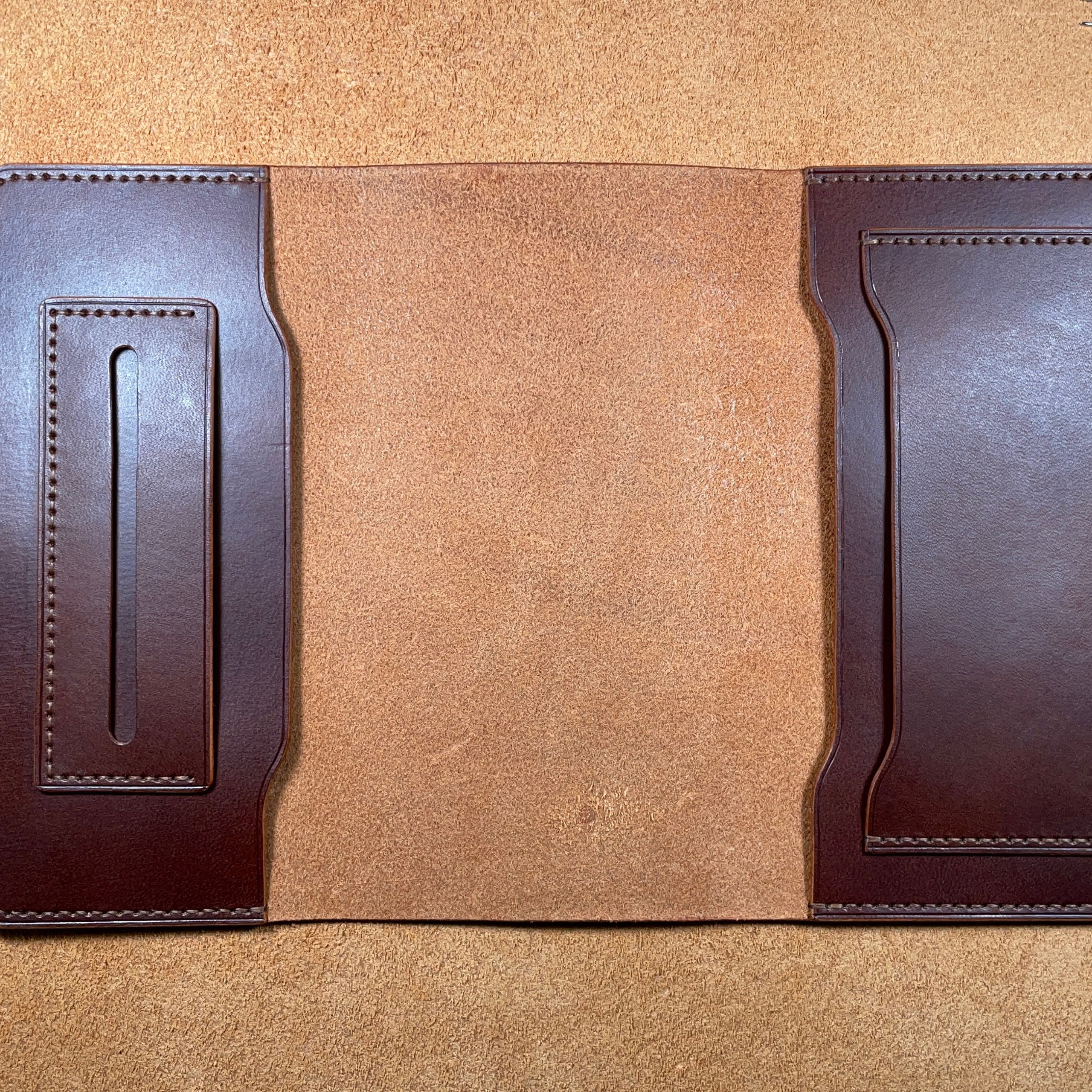 Кисет «Спутник». Ярослав Зинченко — кожевник города Воронеж