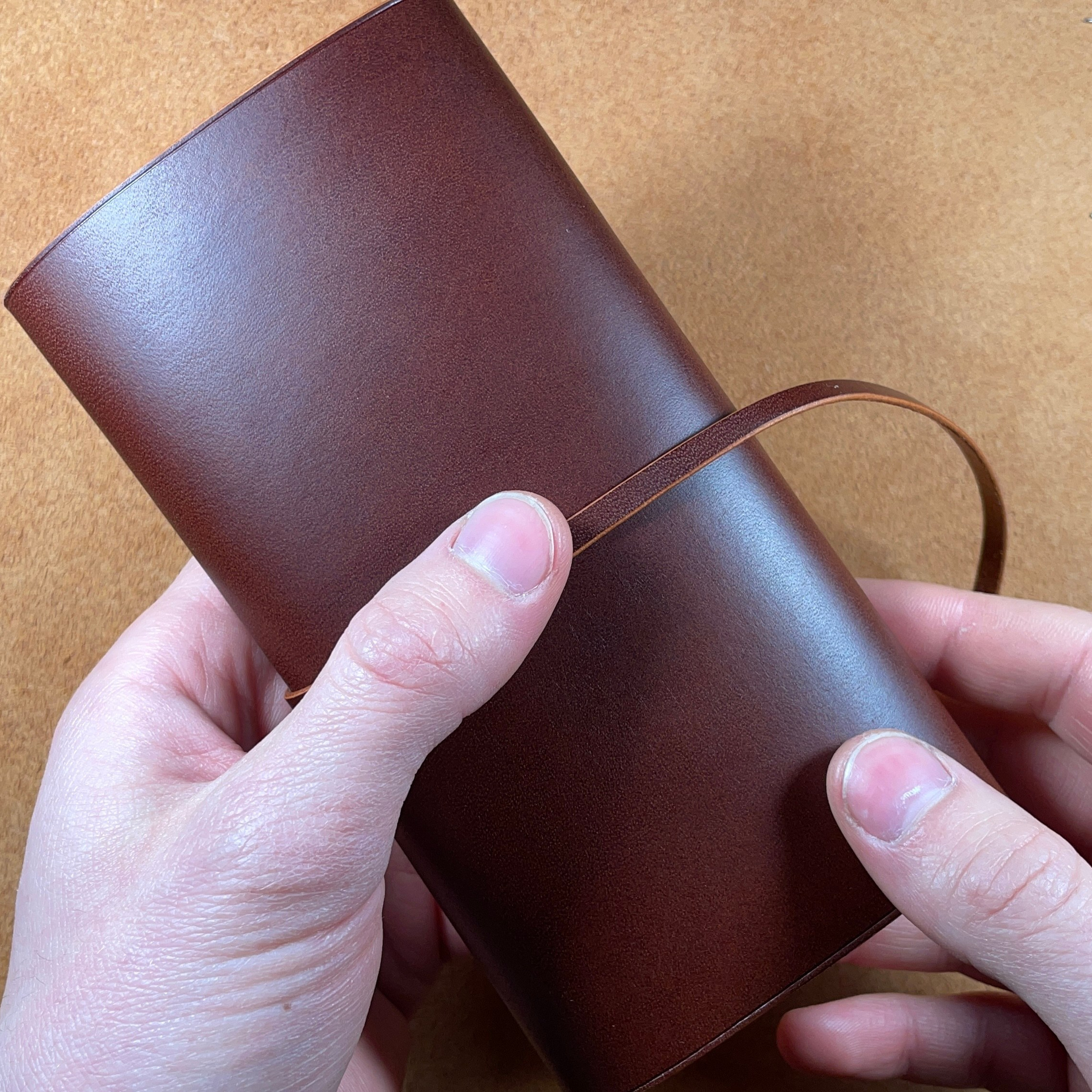 Кисет «Спутник». Ярослав Зинченко — кожевник города Воронеж