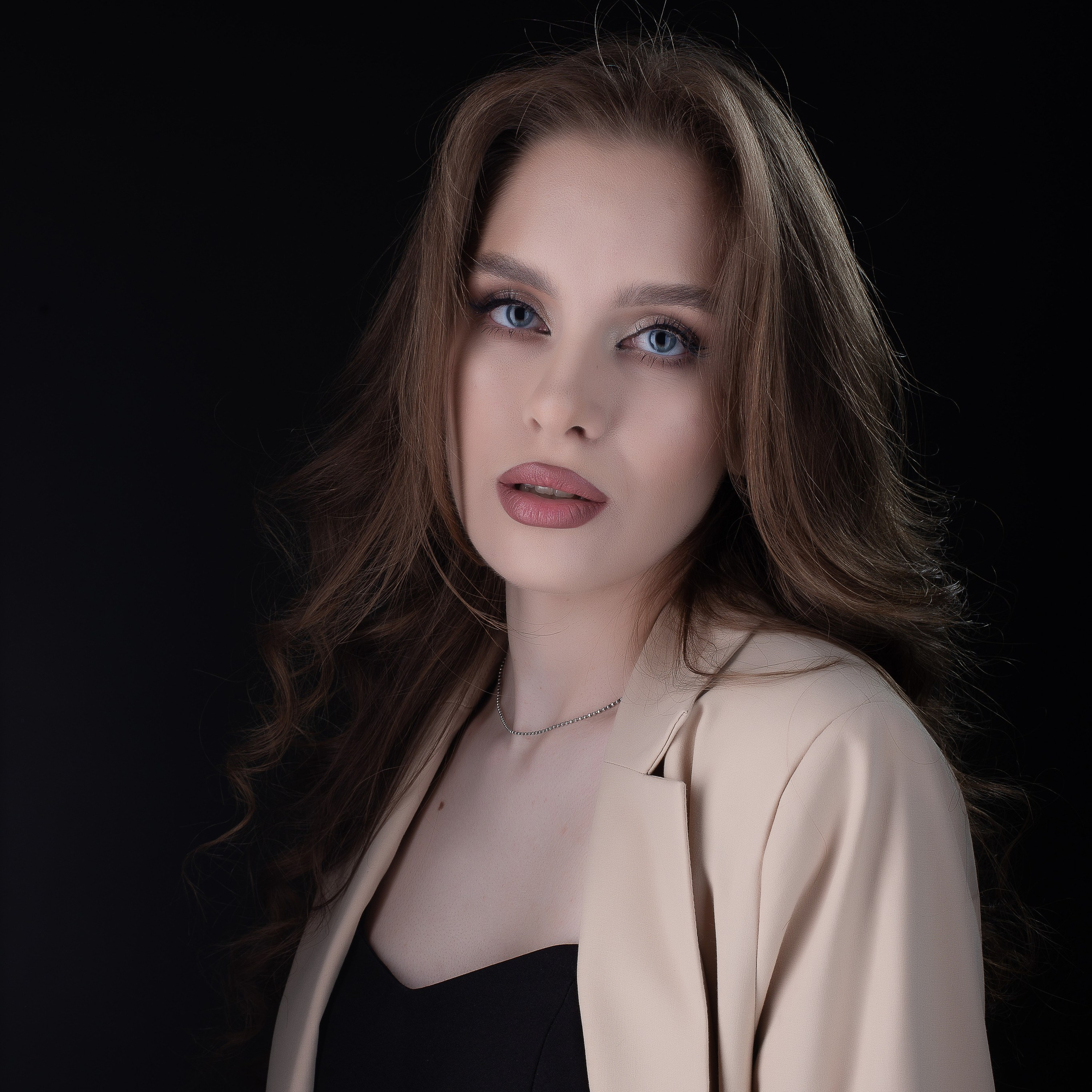 Женские портреты