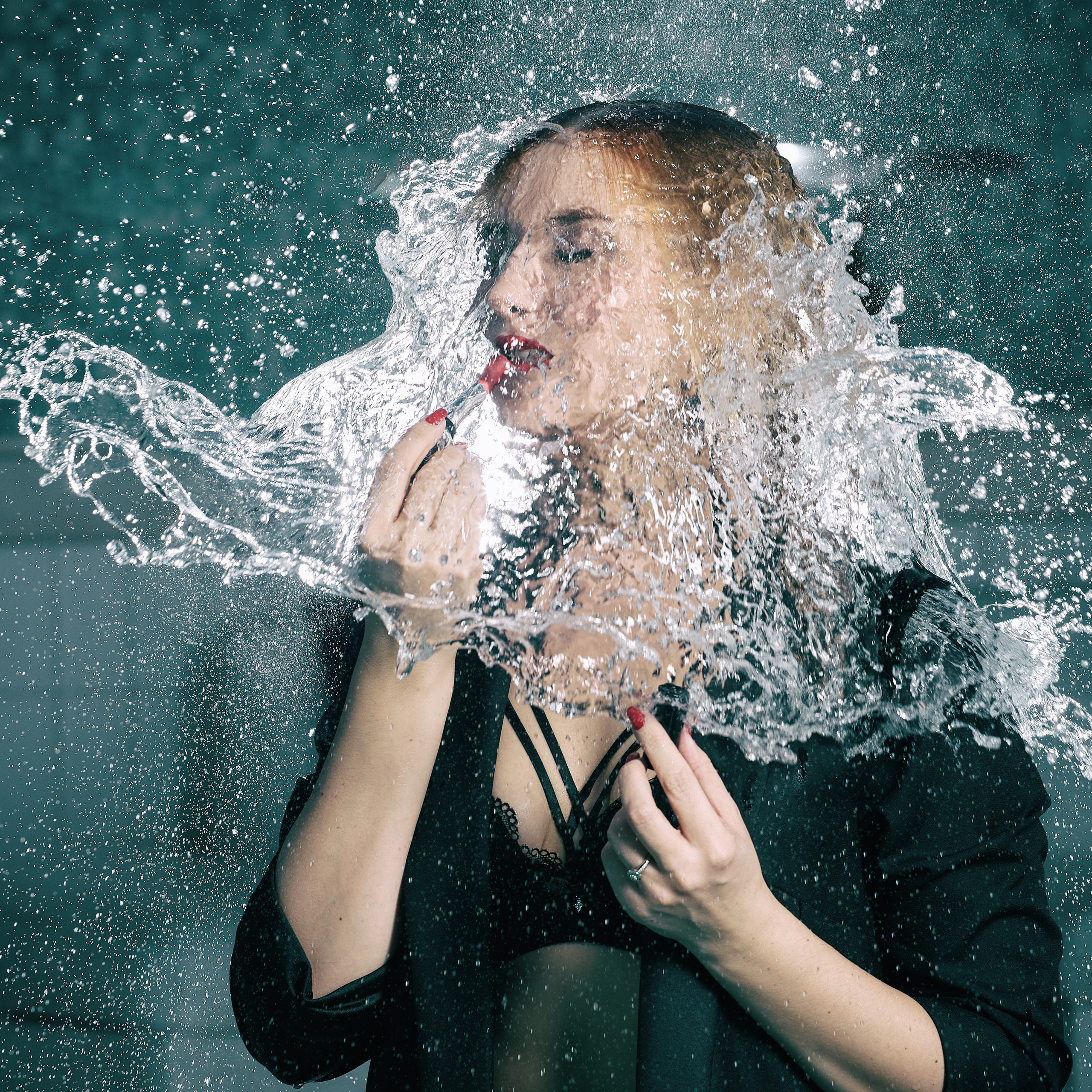 Фотосессия в студии. Портретный и предметный фотограф в Москве Курочкин Алексей