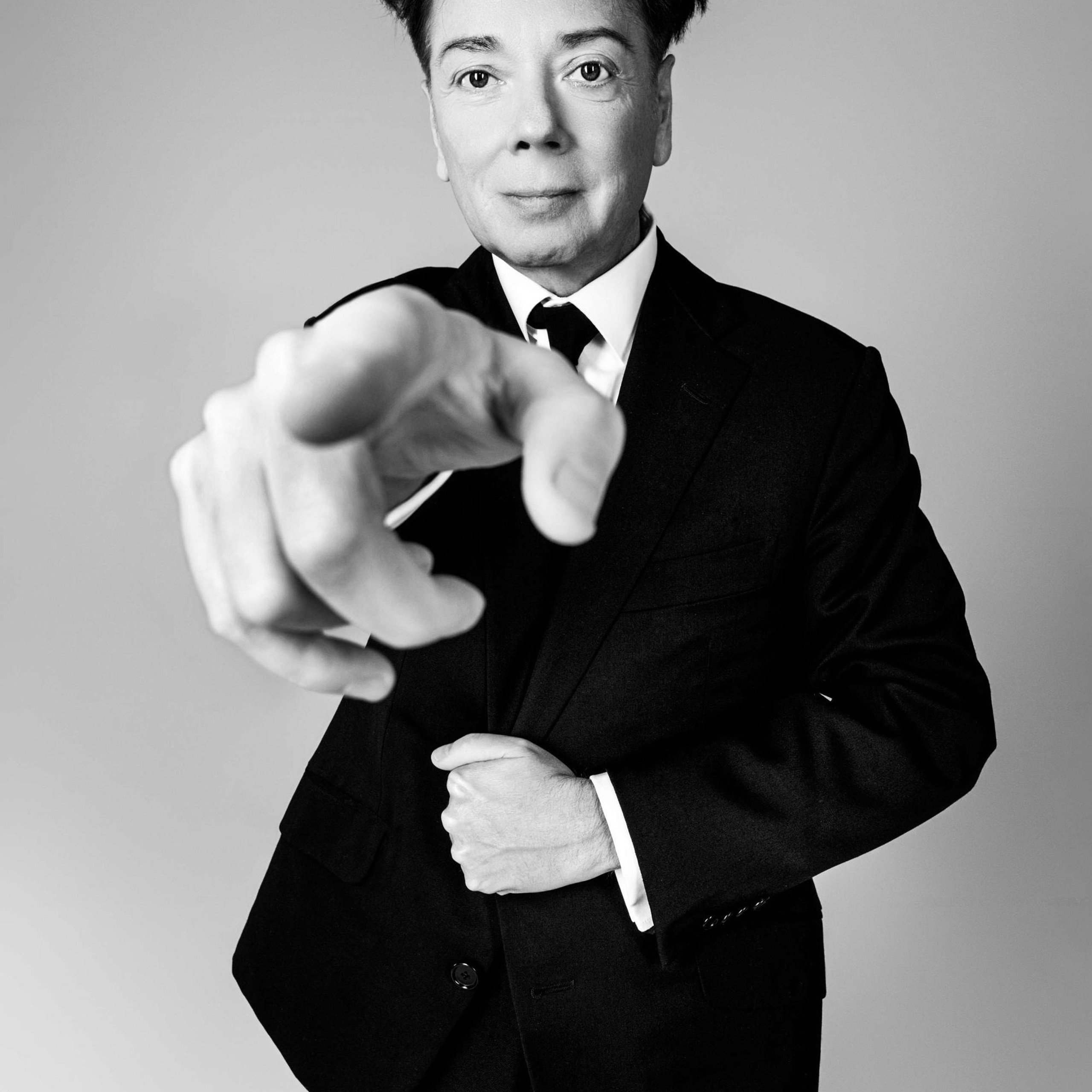 Артисты больших и малых сцен