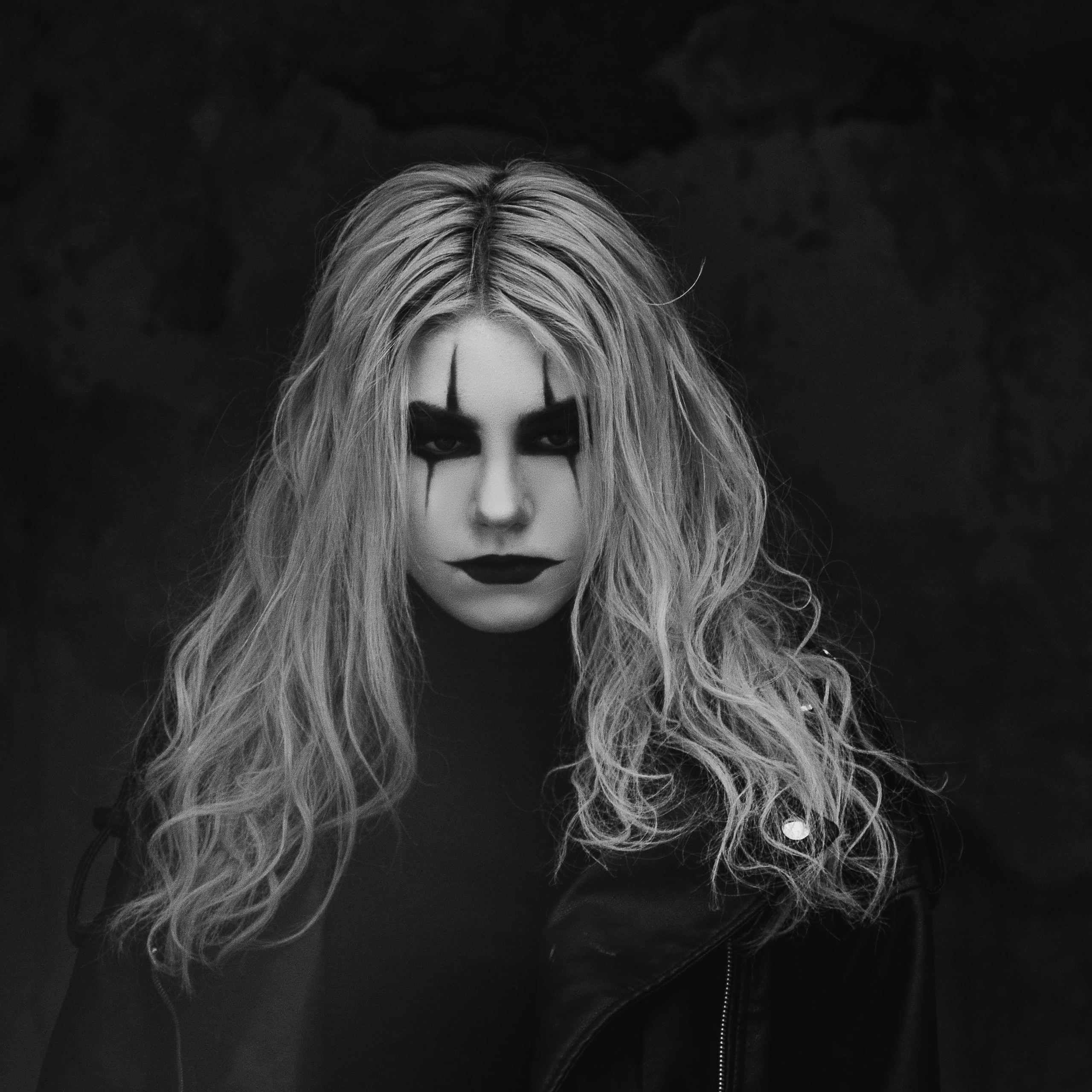 София — Ворон