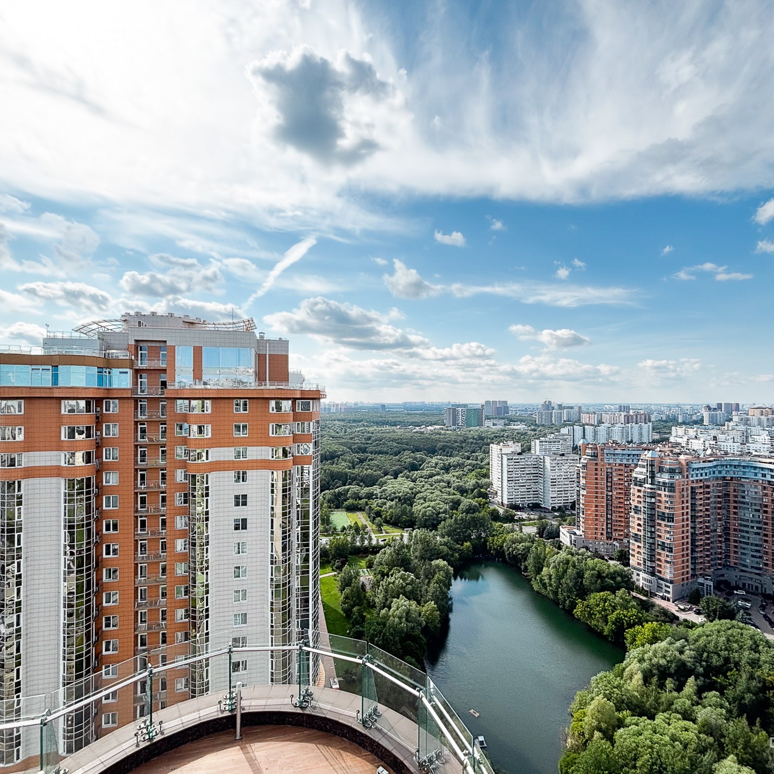 Коммерческая съёмка в Москве — фотограф и видеограф Давид Леман. Davidleman