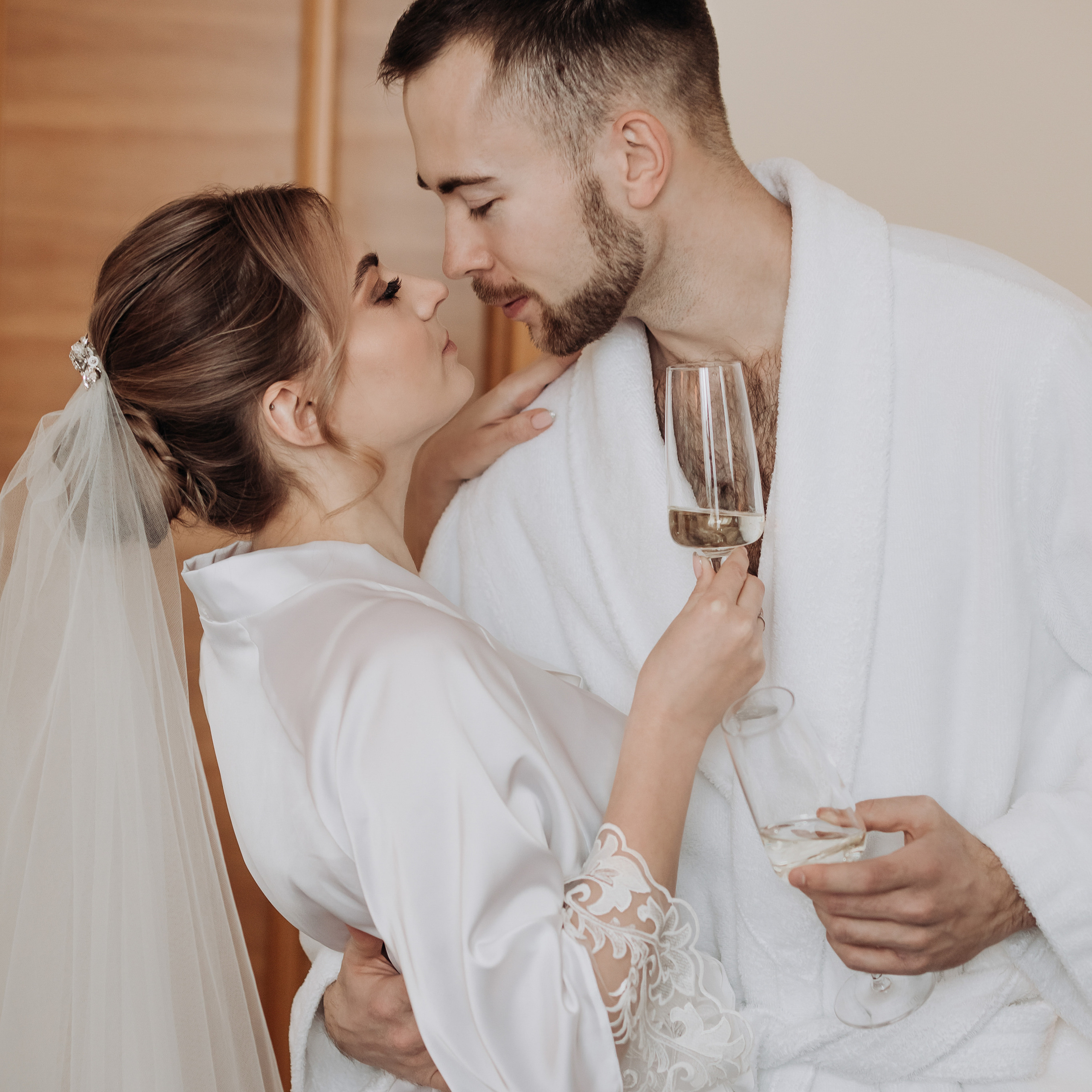 Лена и Леша. Отель Милан