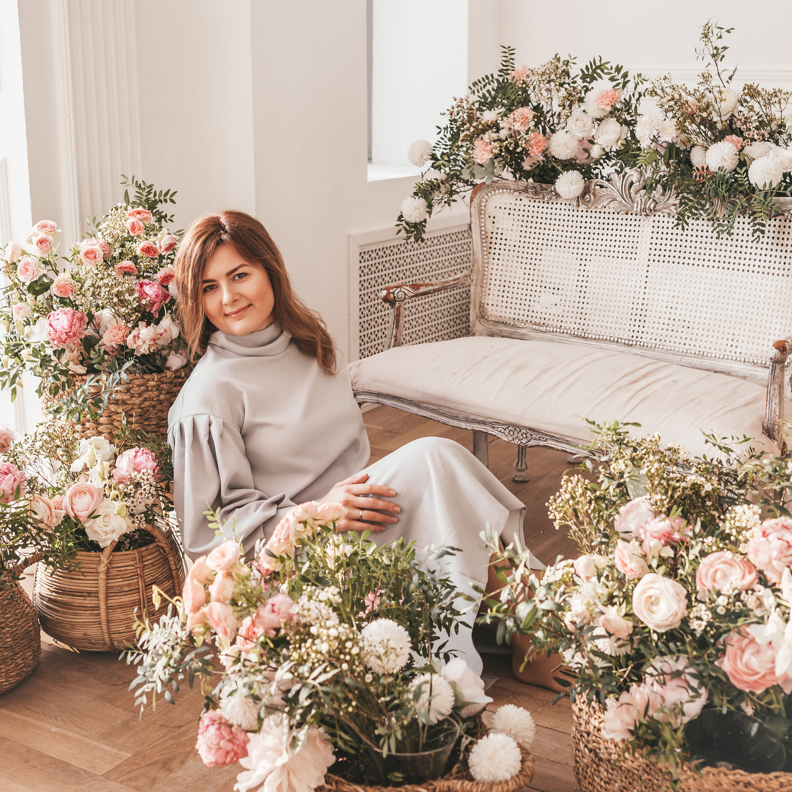 Пионы. Лена и Ира