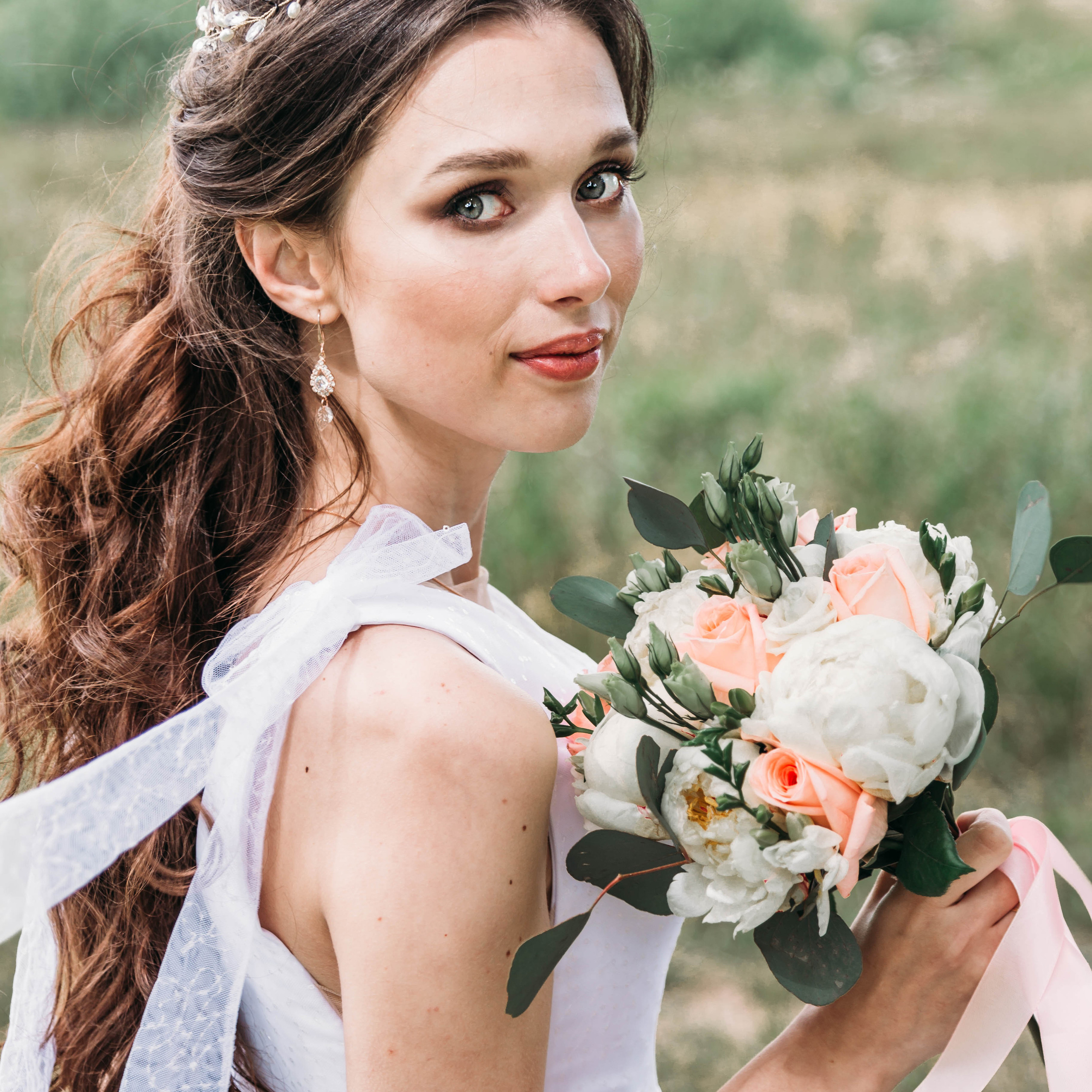 Отзывы о свадебном и репортажном фотографе Оле Альперович