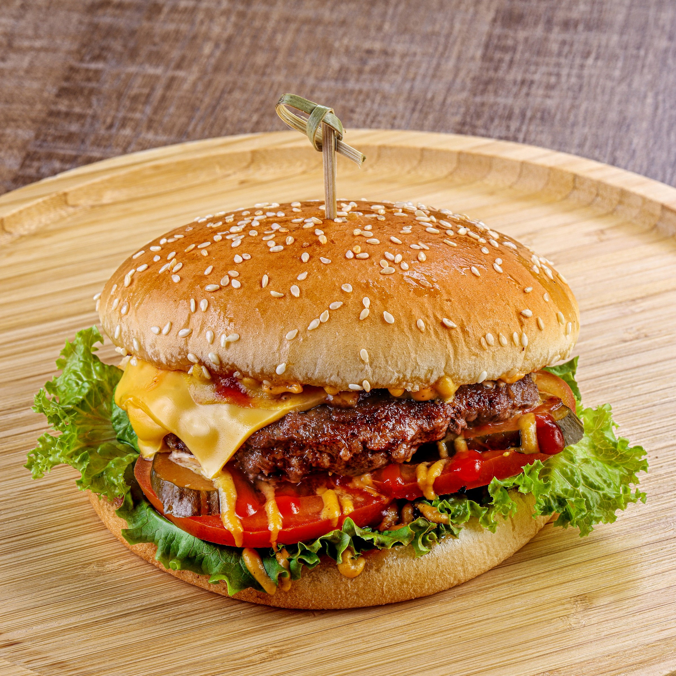 Бургеры и фастфуд