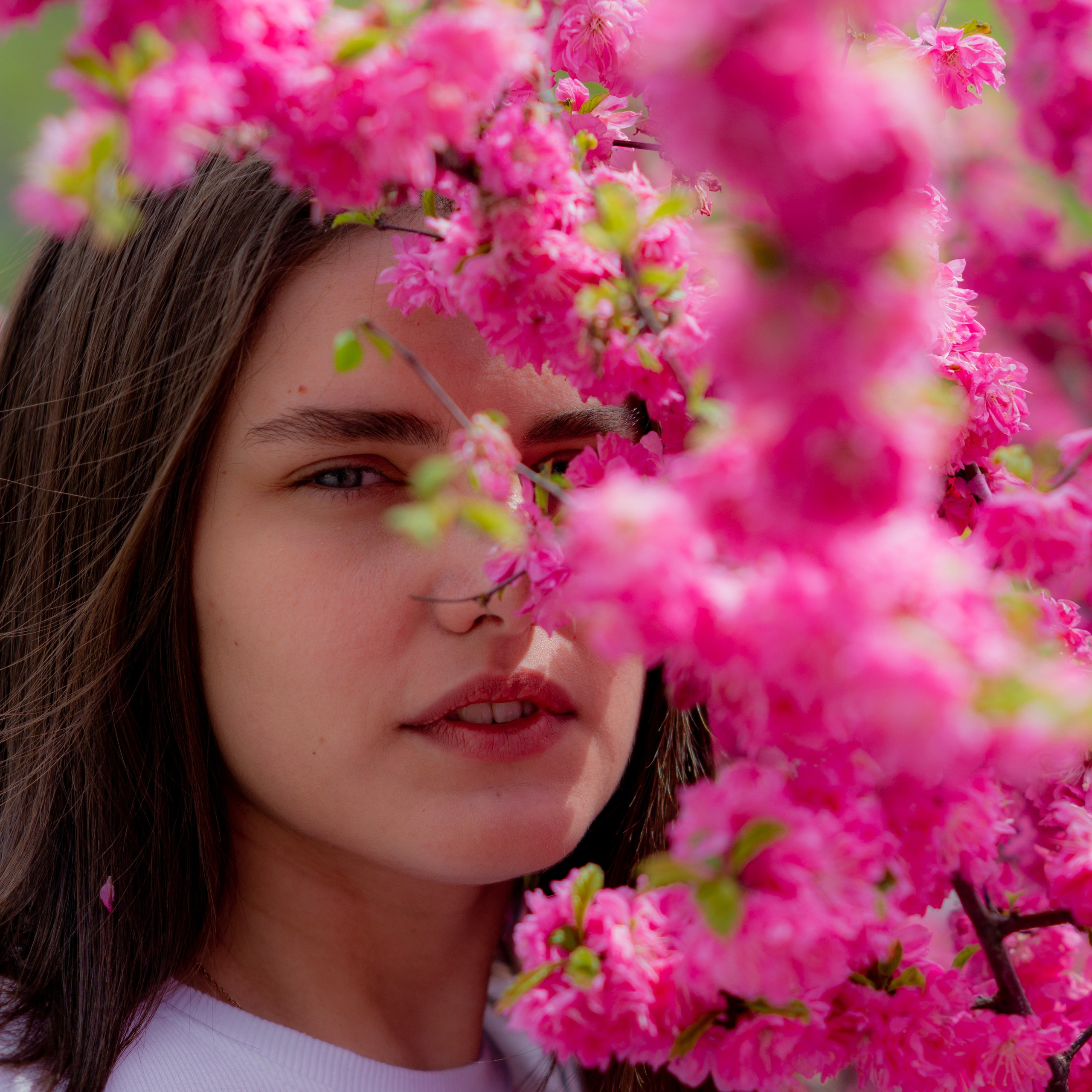 Аня Весенняя прогулка