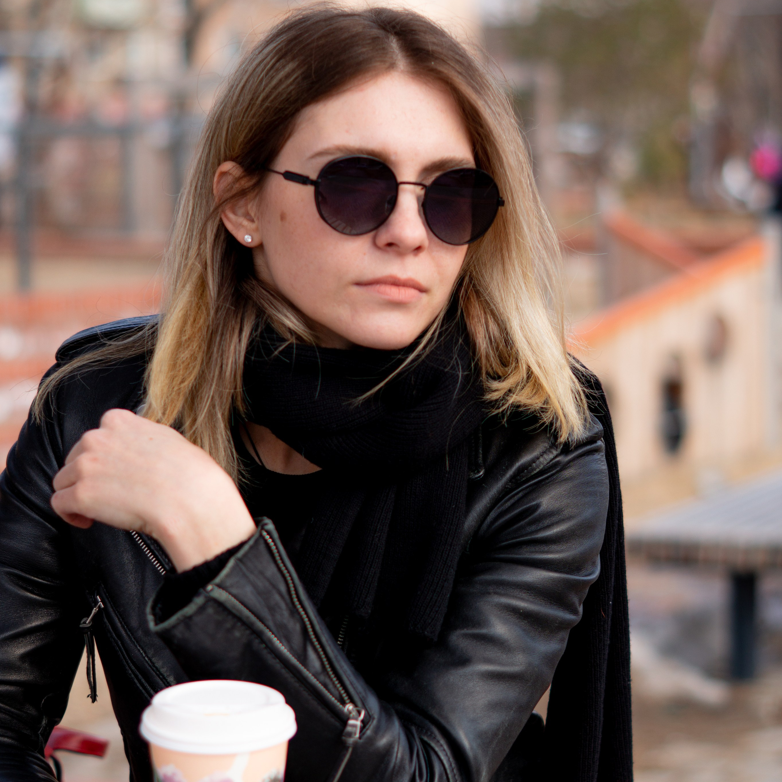 Алиса и город