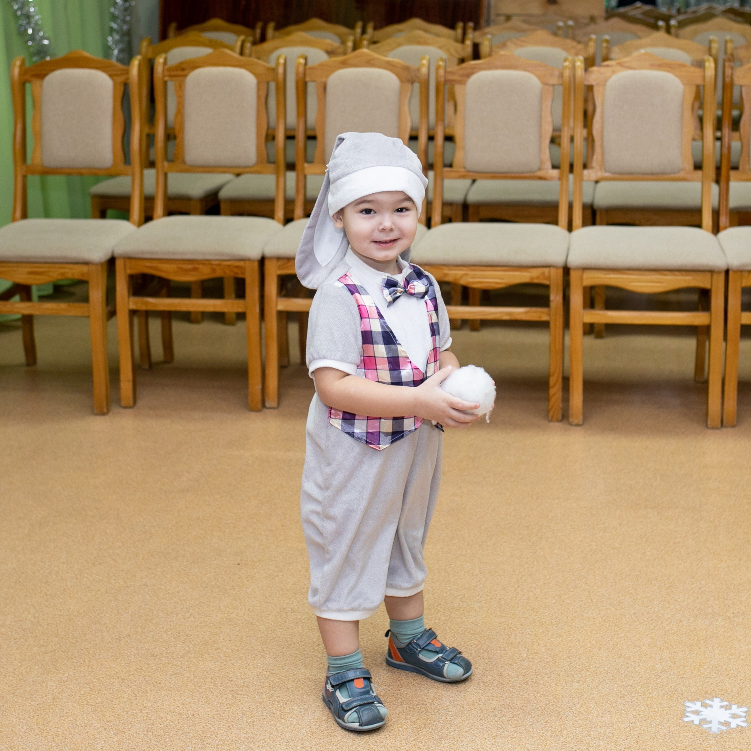 Жаконя д-с 490 Ясли новогодний утренник