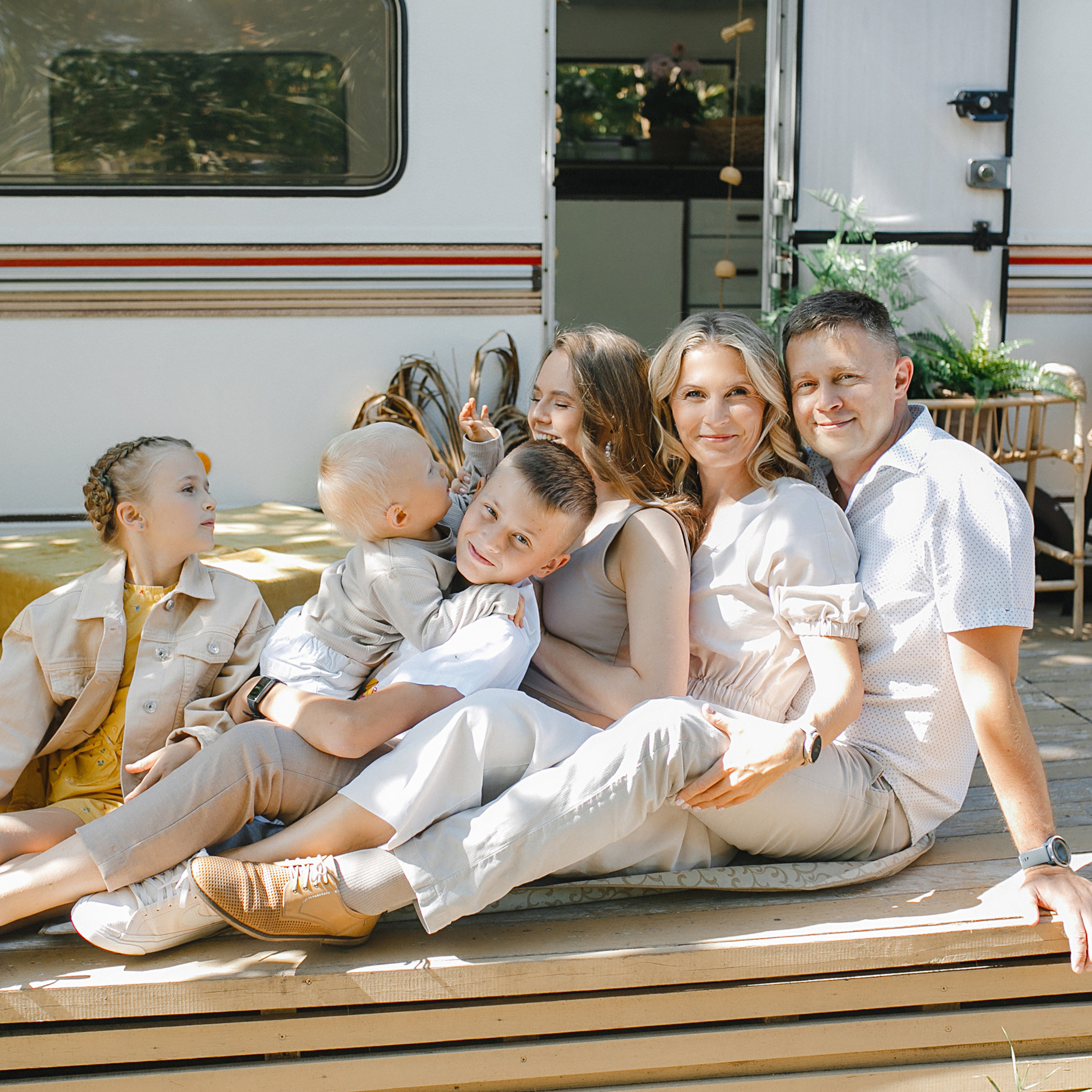 Альбина семейная