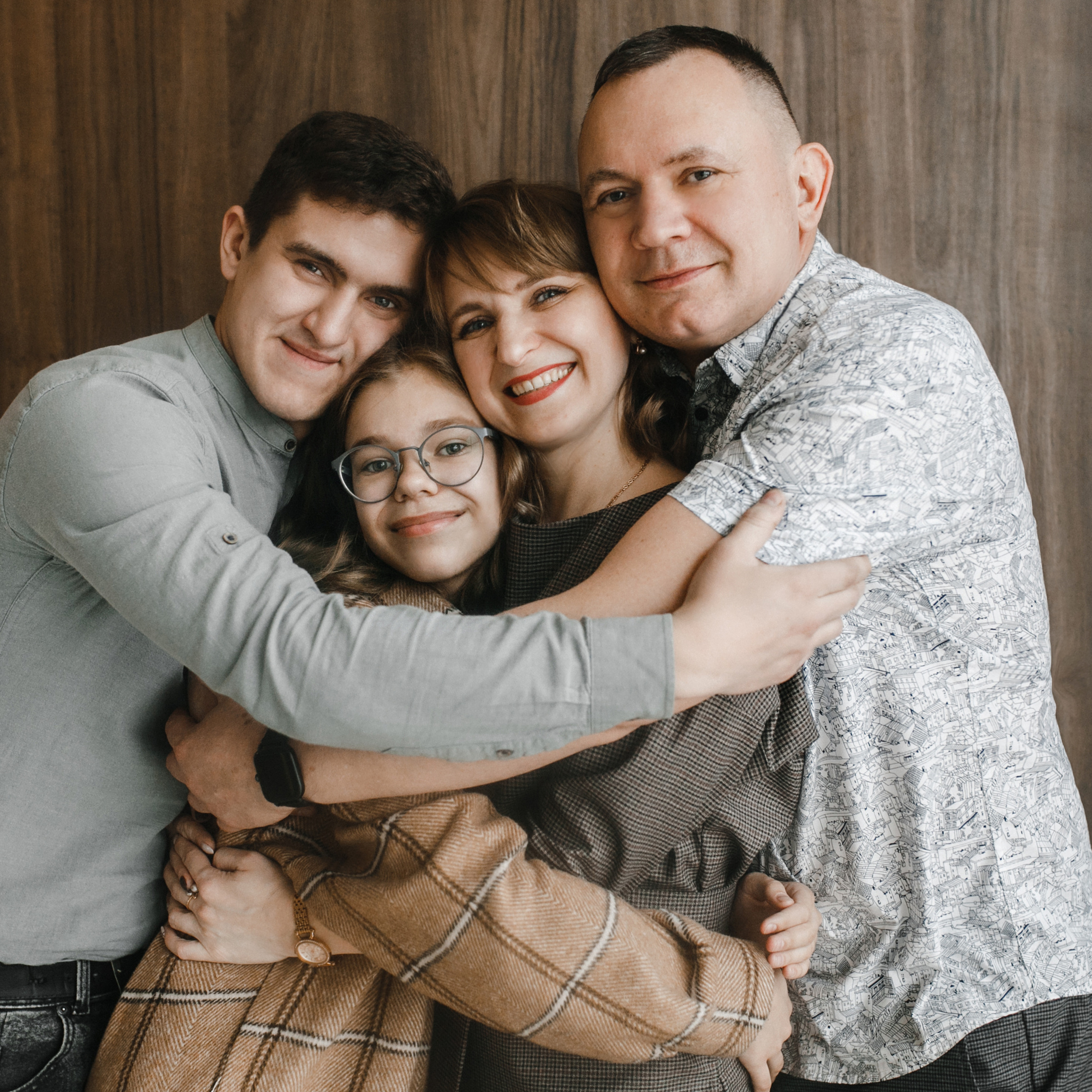 Денис (семейная)