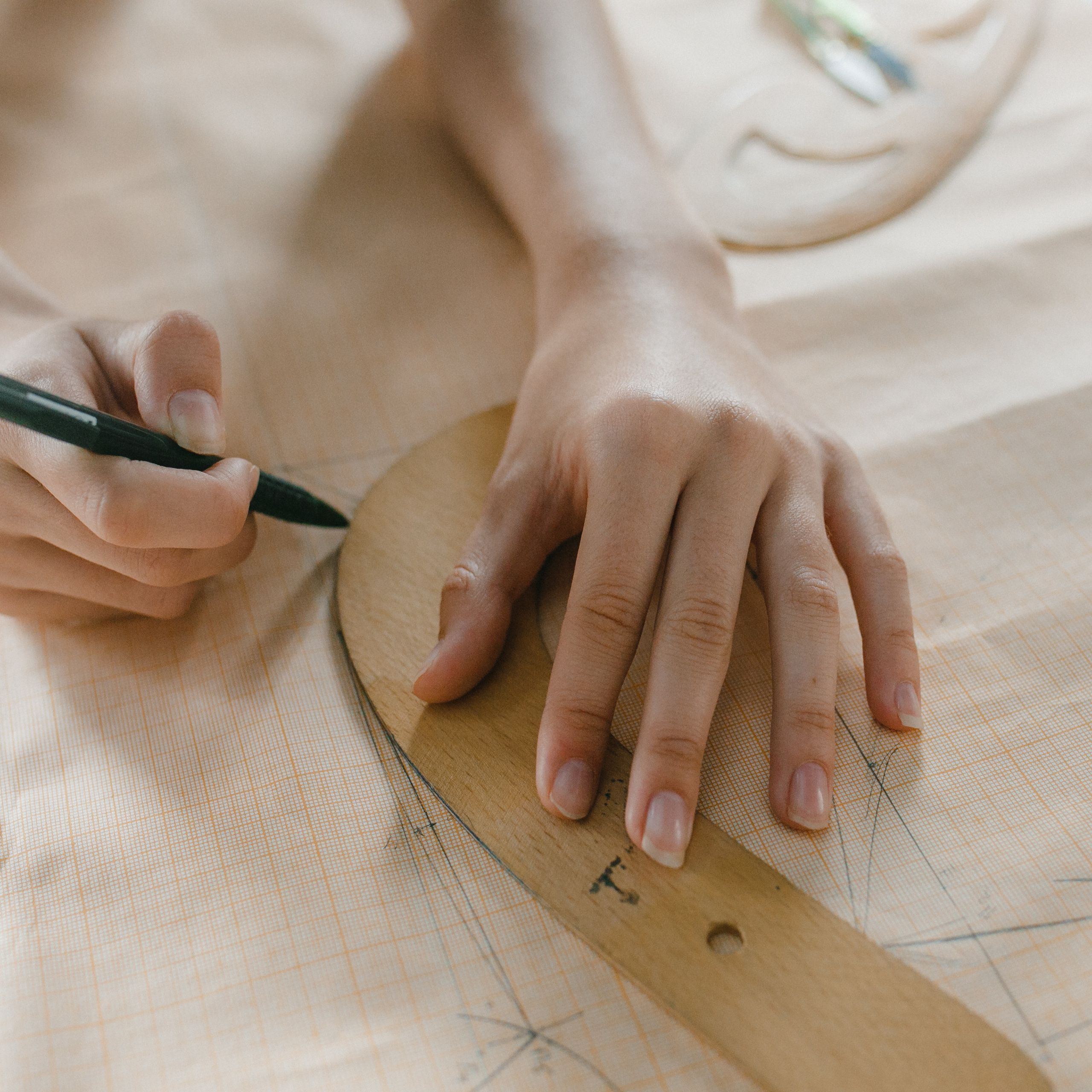 Театр моды и шитья Airoom