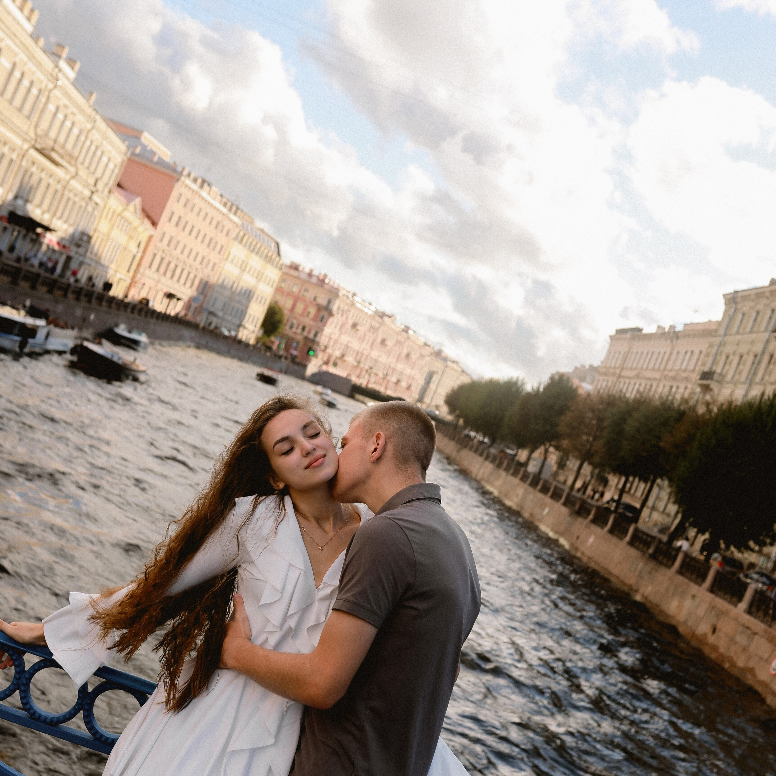 В Петербург по любви