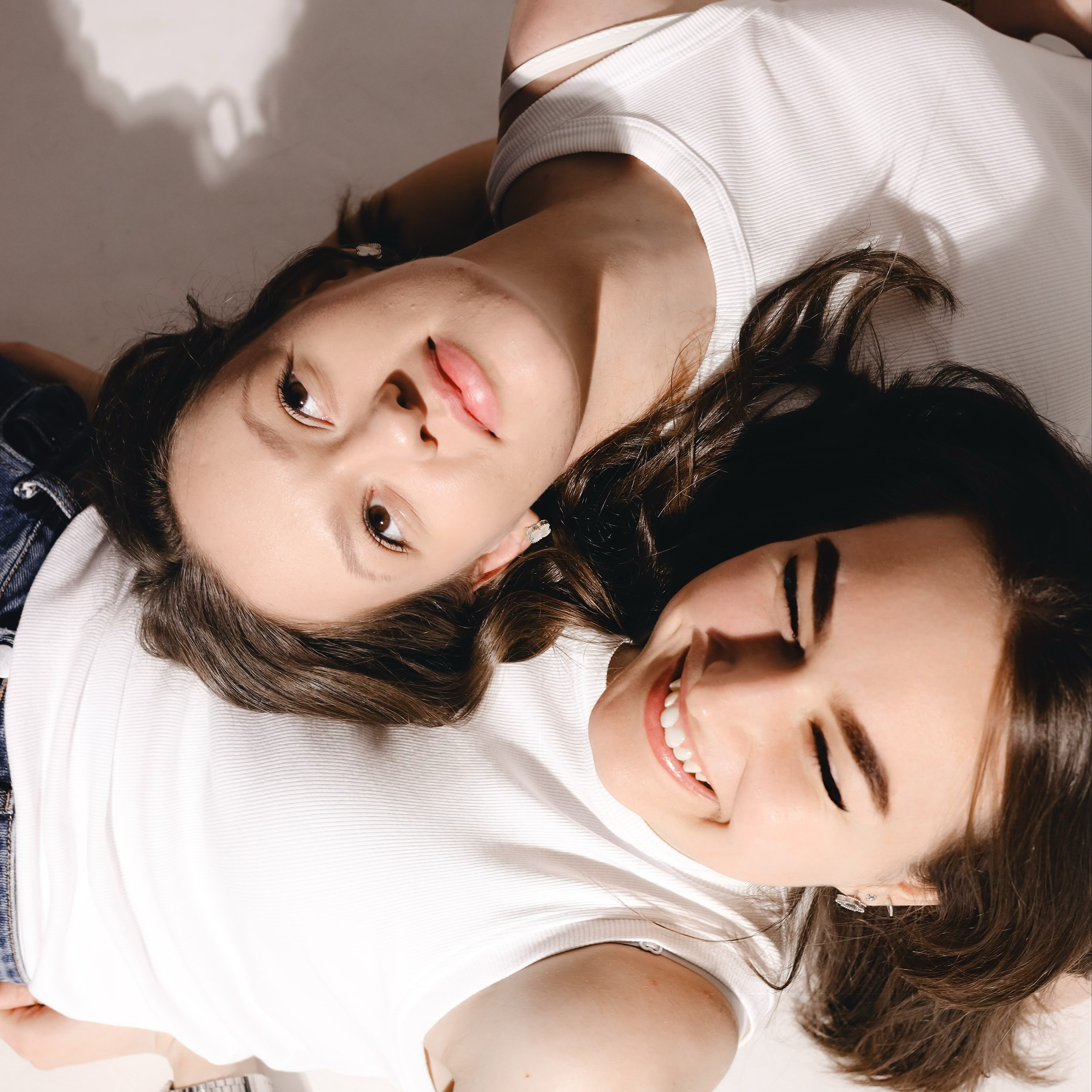 Лиза и Настя