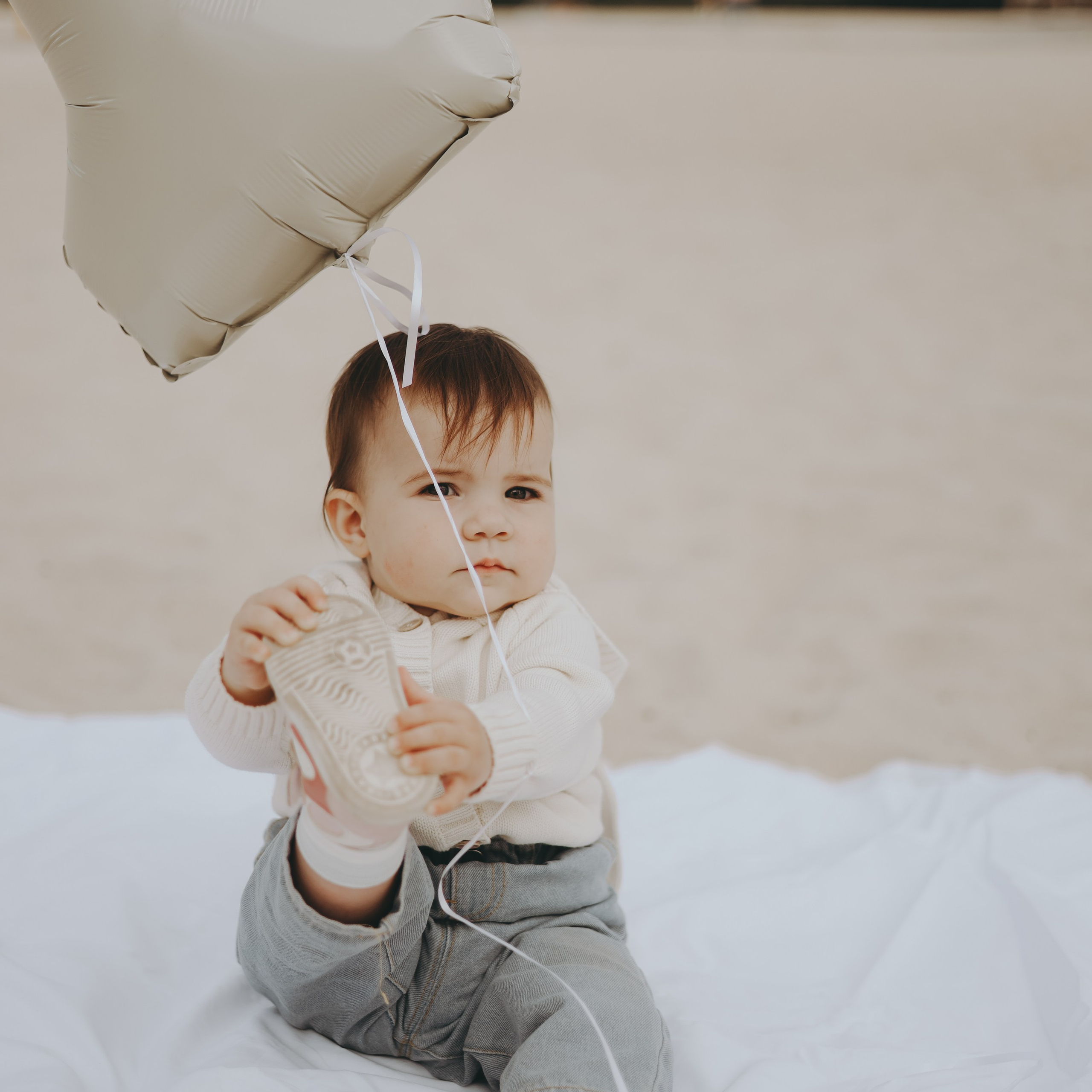 Полине годик