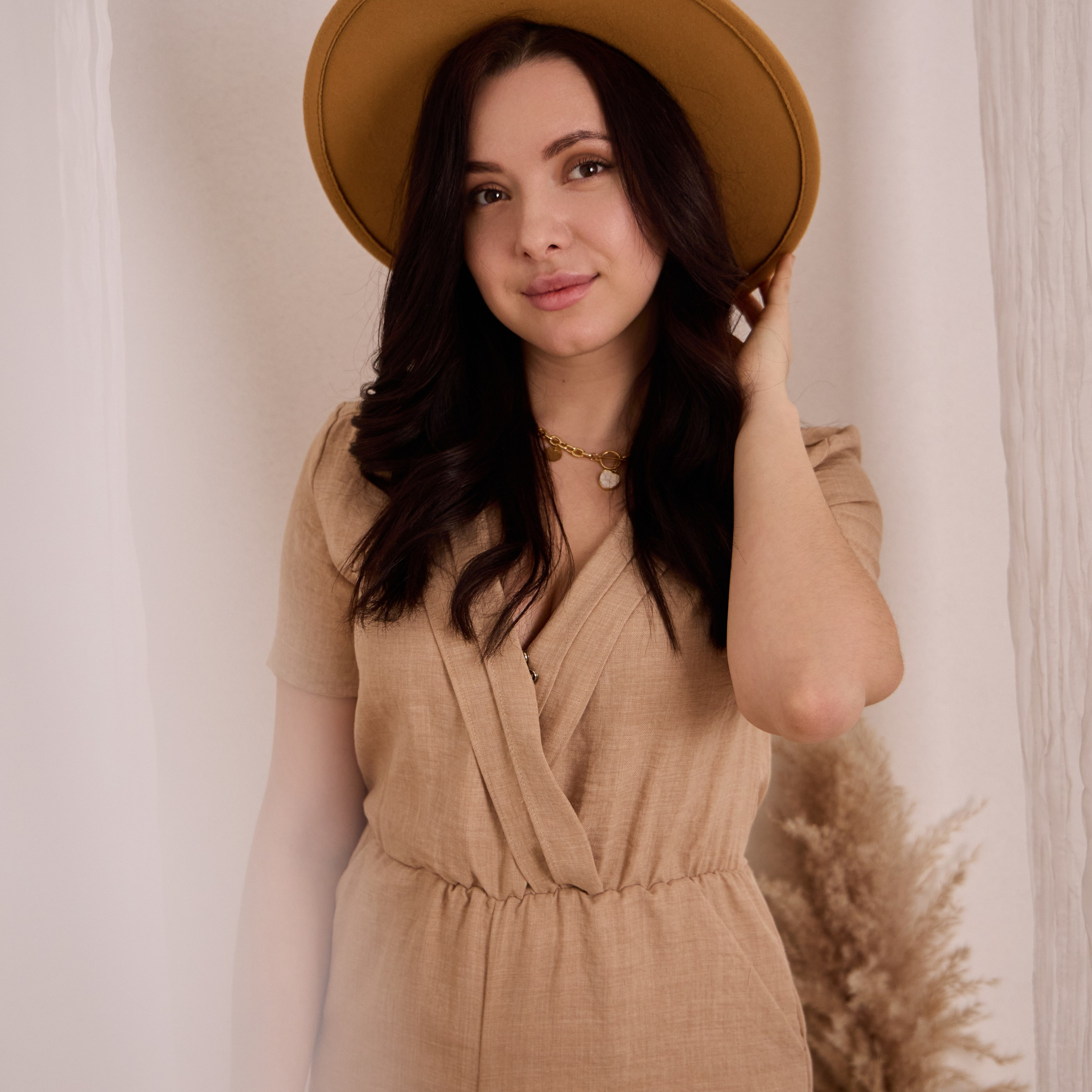 Лера. Главная