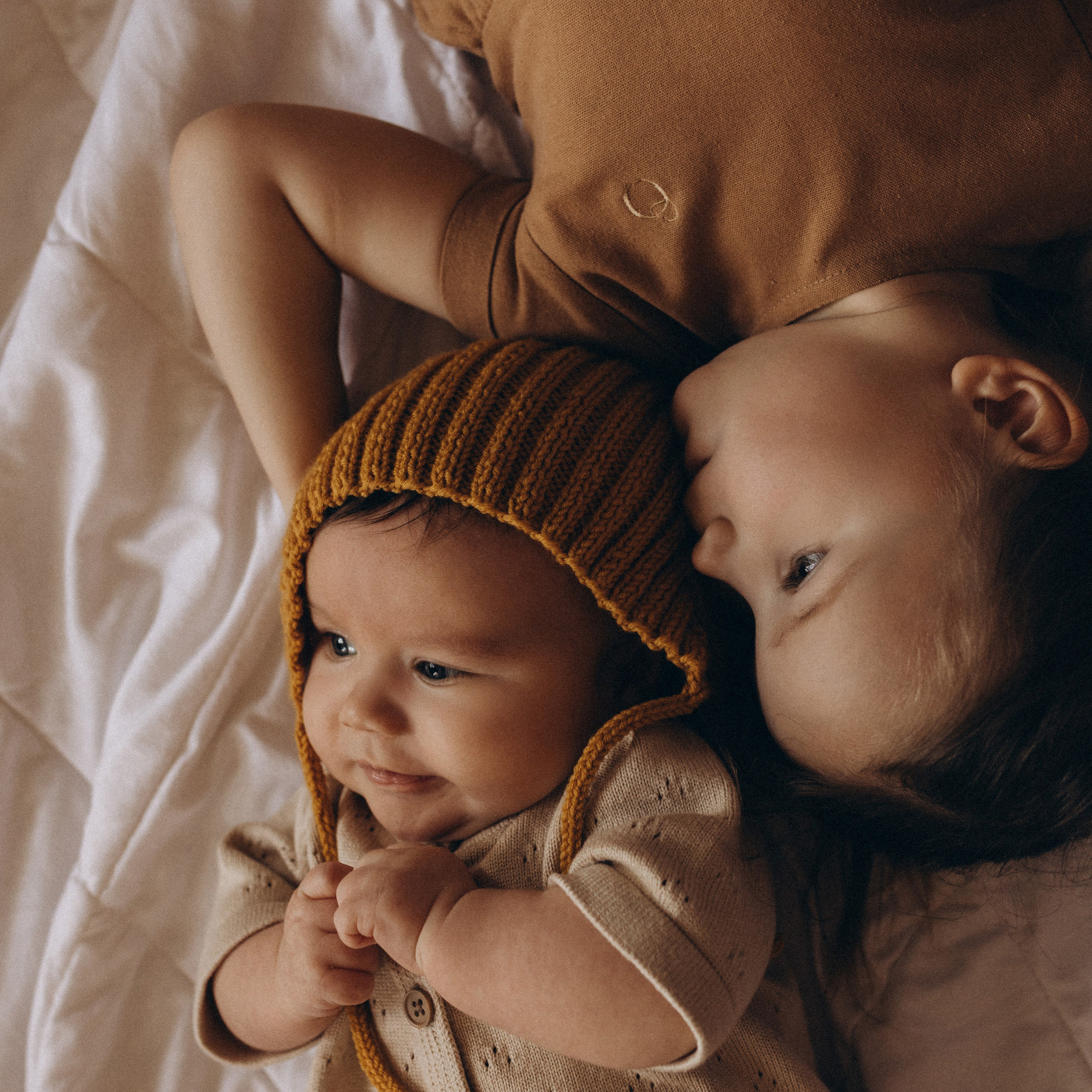 Аня с малышами. Www.kazakovaphoto.ru