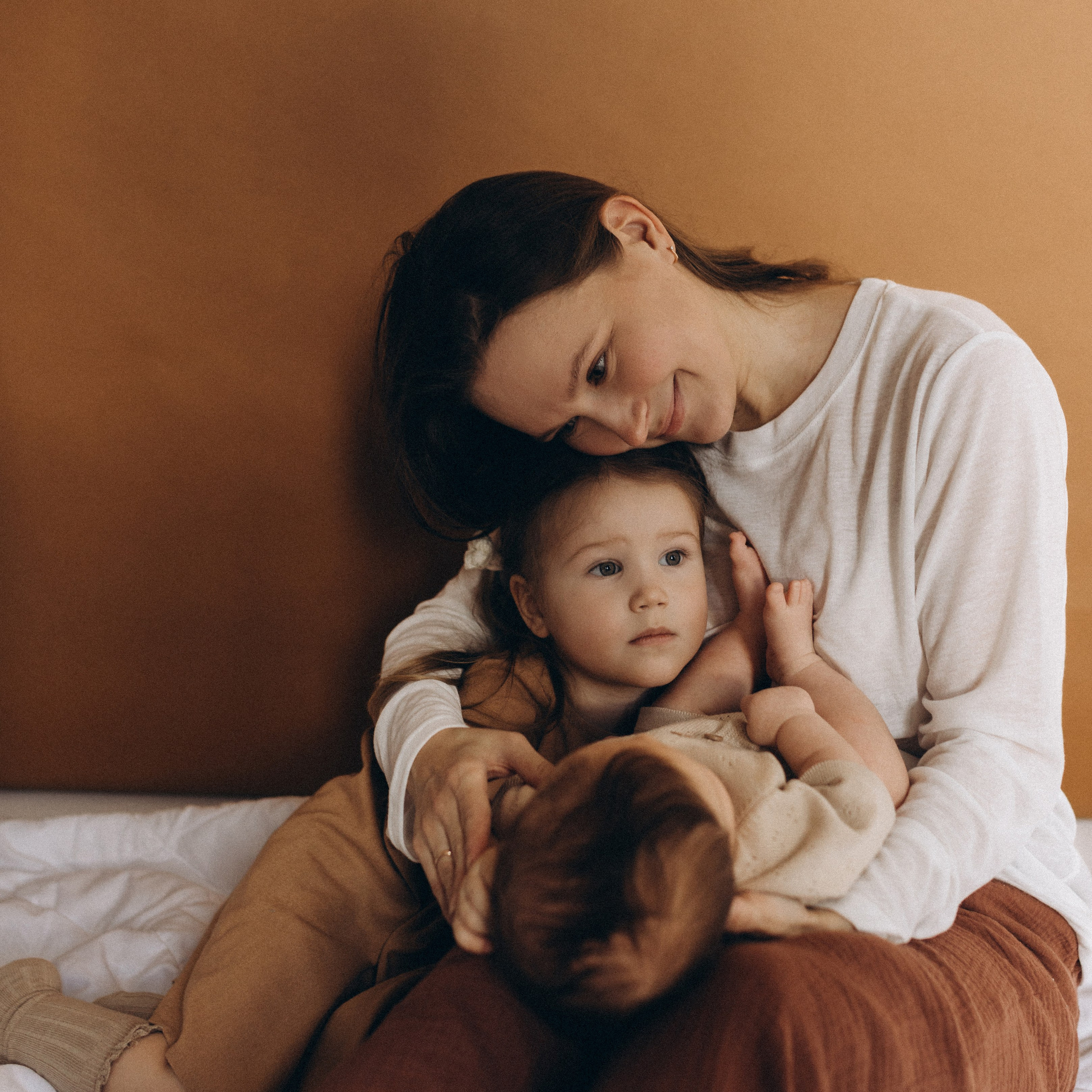 Аня с малышами. Www.kazakovaphoto.ru