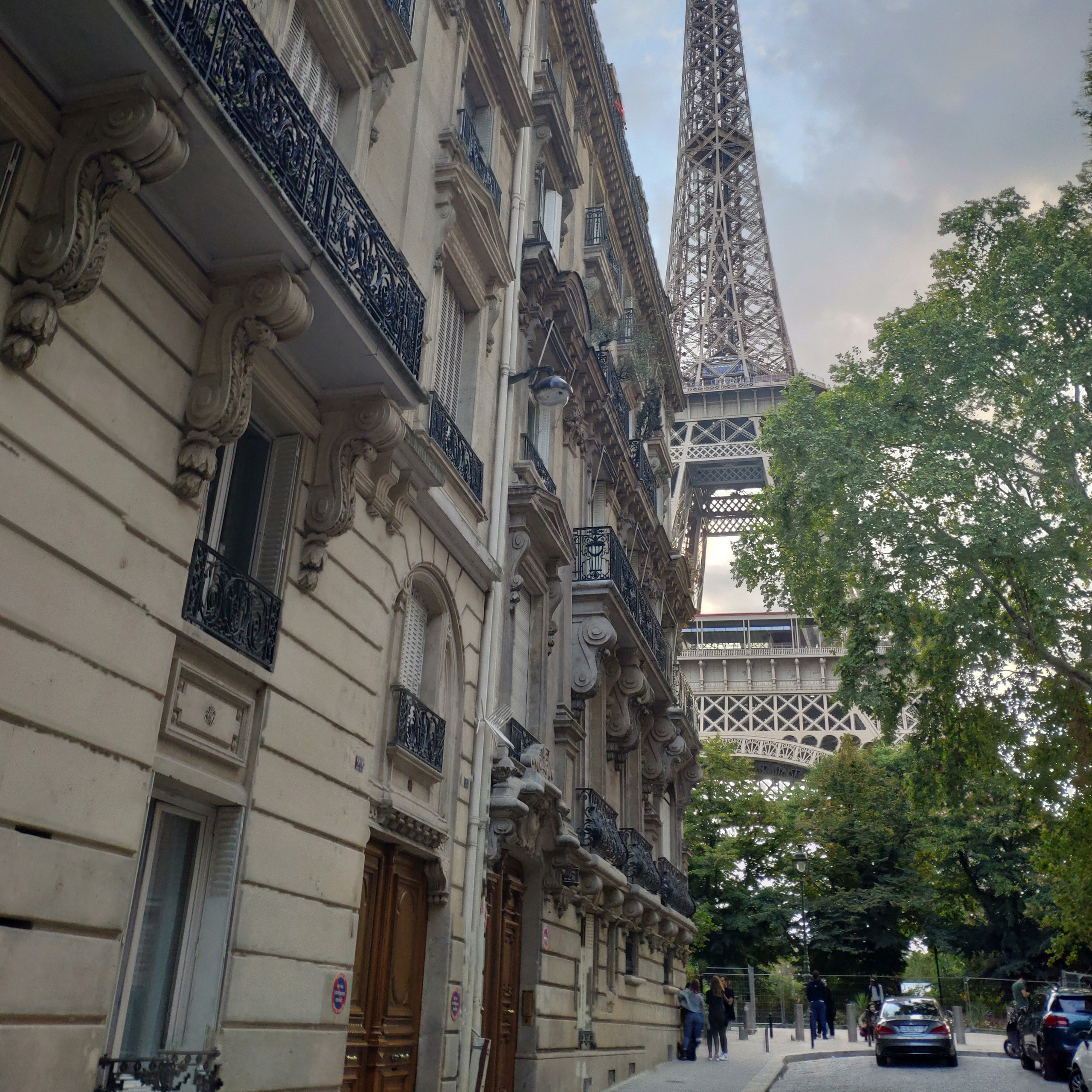 France (Paris)