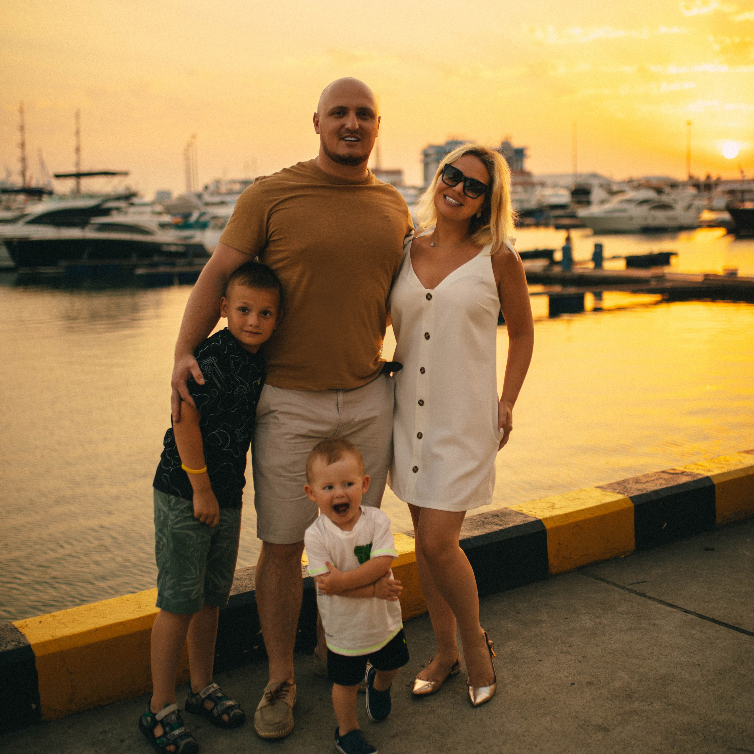 Семейная прогулка Морпорт