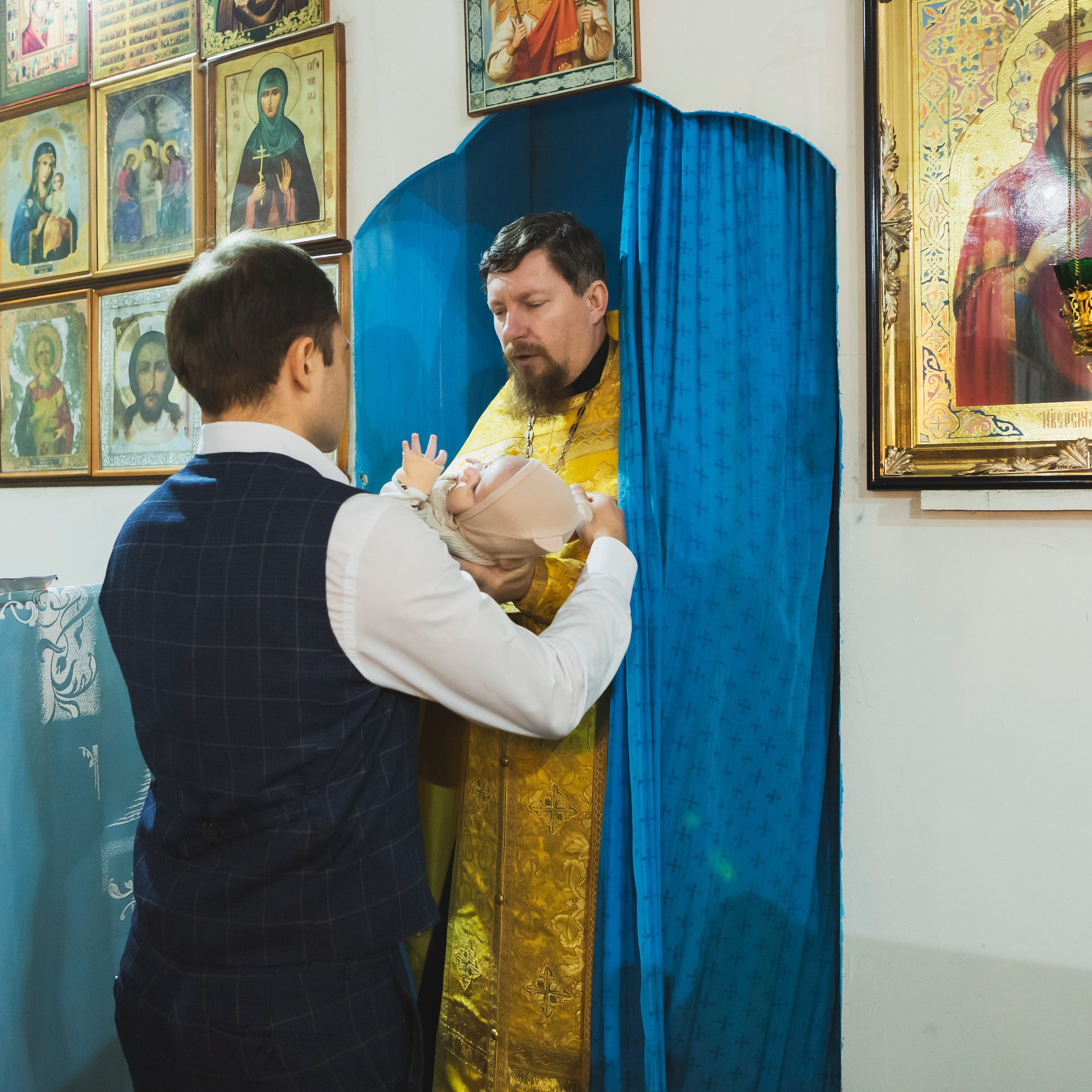 ТАИНСТВО КРЕЩЕНИЯ. Фотограф в Твери Наталья Сударикова