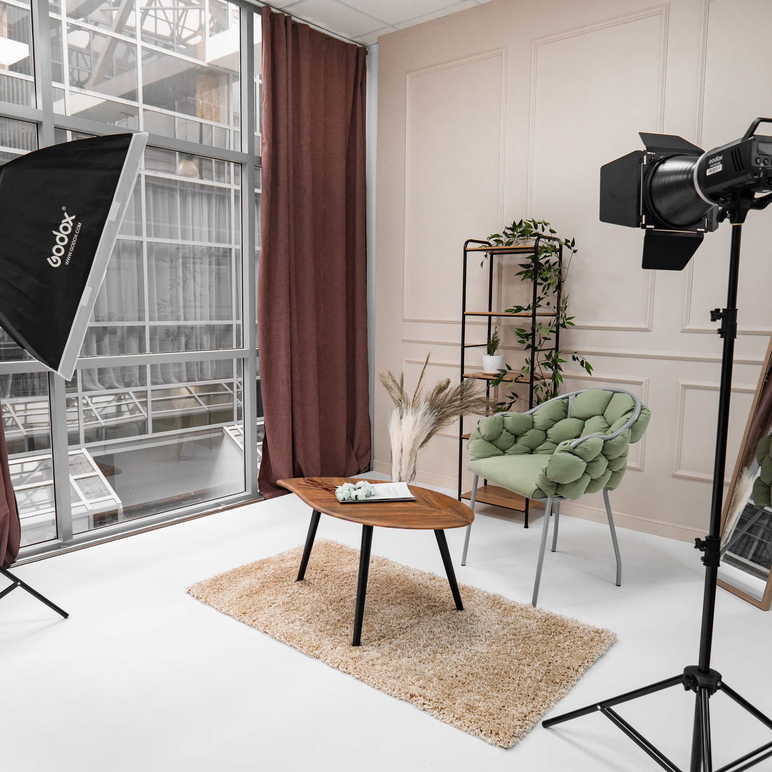 PURE PHOTO STUDIO Аренда фотостудии с циклорамой в Москве. Фотограф в Москве Ксения Насокина