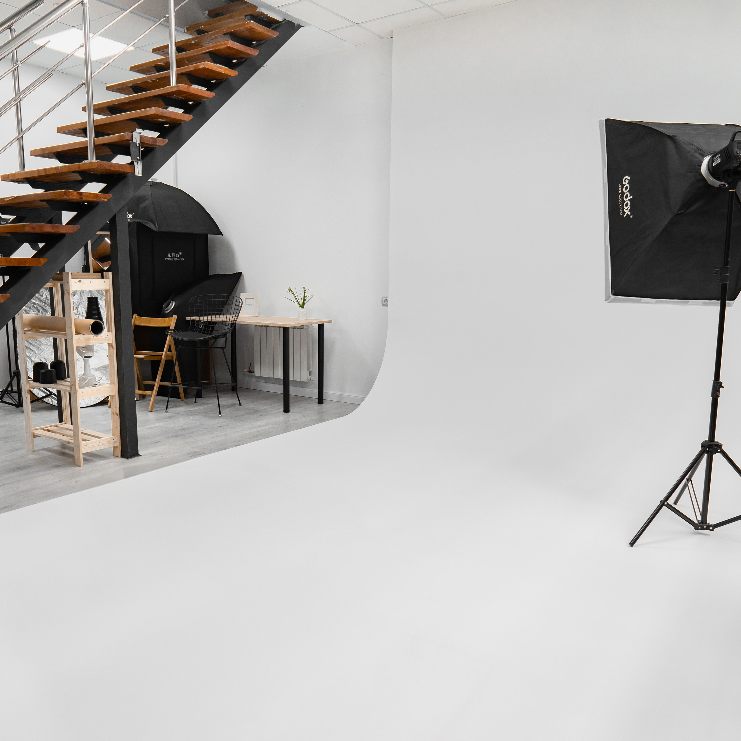 PURE PHOTO STUDIO Аренда фотостудии с циклорамой в Москве. Фотограф в Москве Ксения Насокина