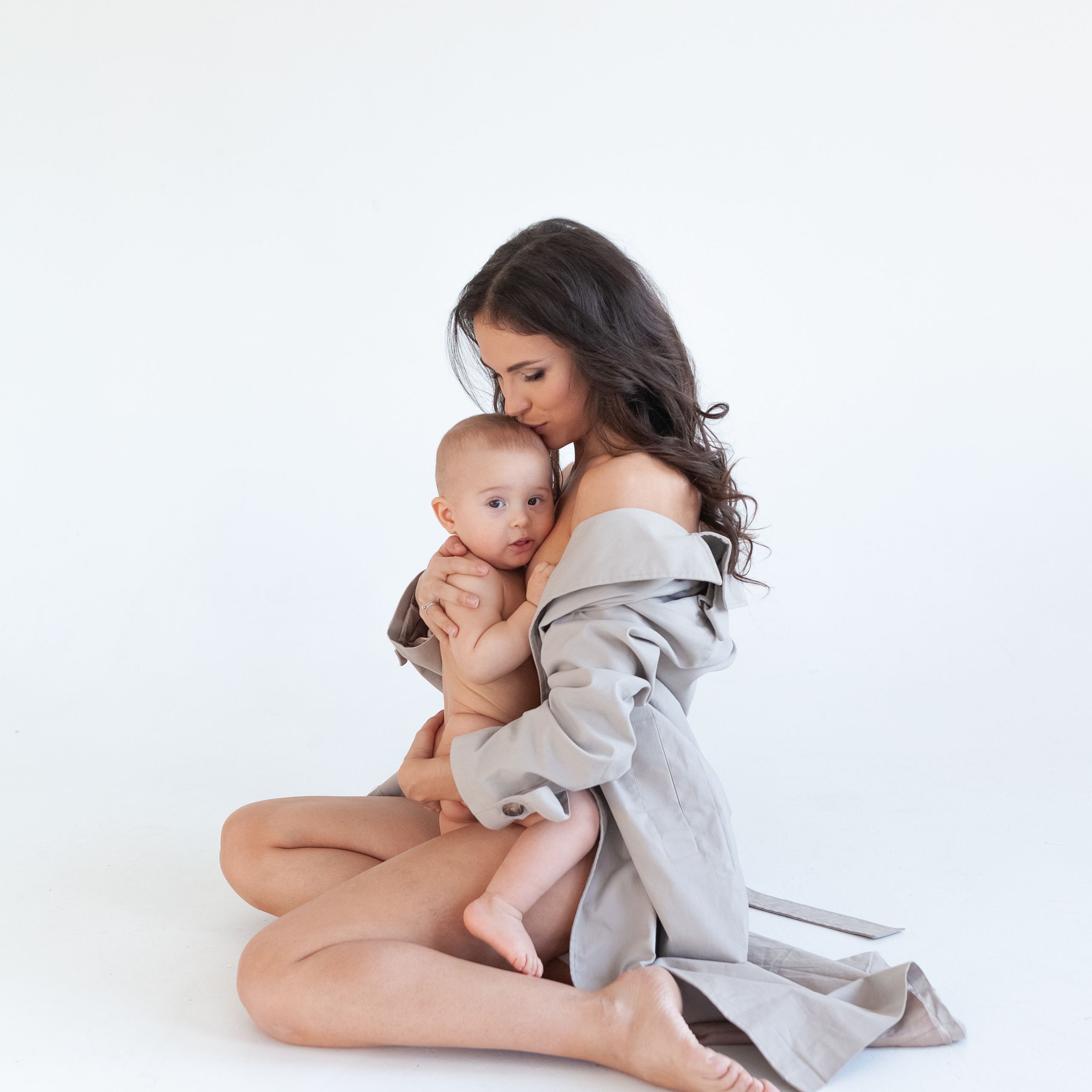 Материнство