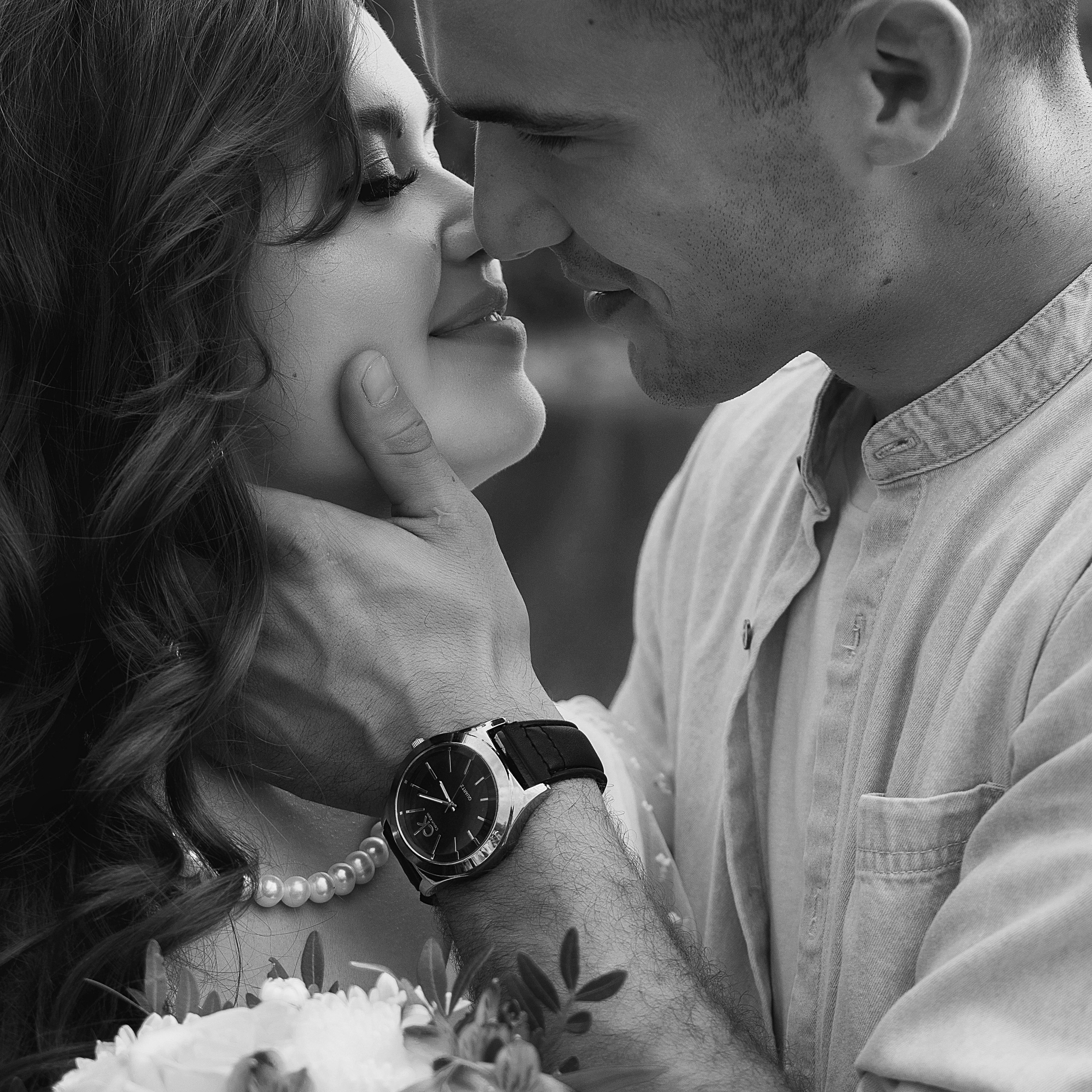 Айнур и Элиза