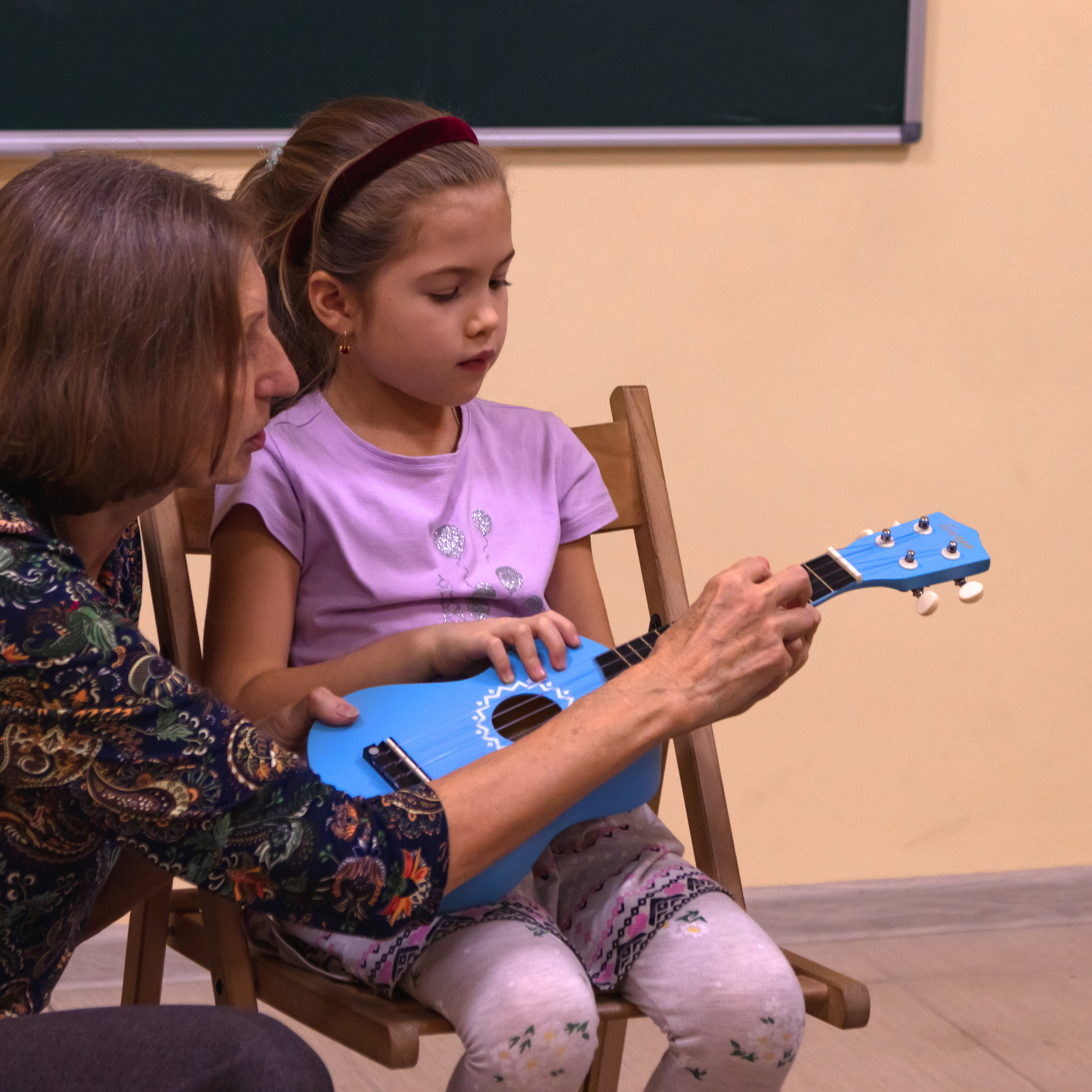 Занятие укулеле