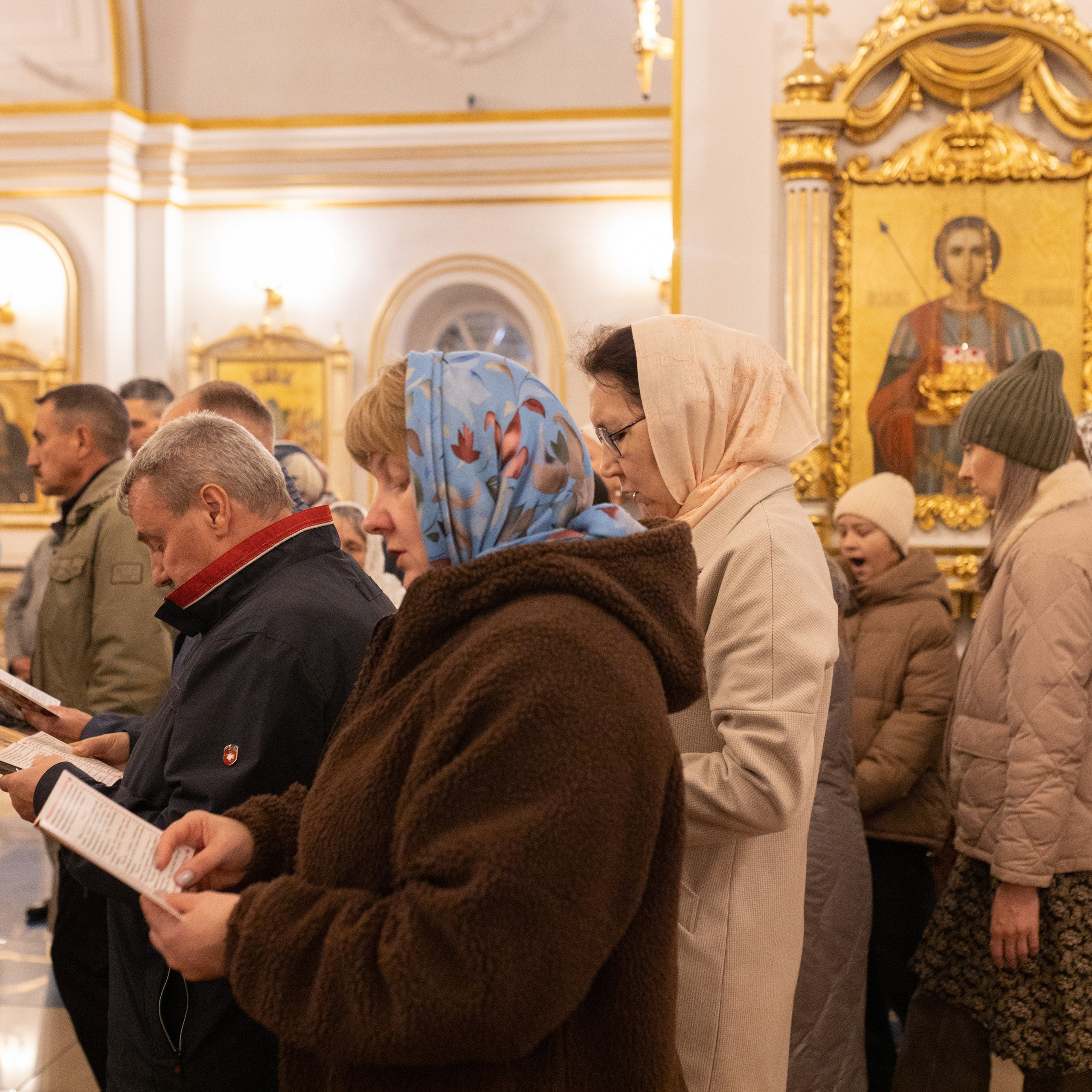 ПРИНЕСЕНИЕ КОВЧЕГА С ЧАСТЬЮ ПОЯСА ПРЕСВЯТОЙ БОГОРОДИЦЫ🕊️. Семейный и детский фотограф в Ульяновске — Лилия Павленкова
