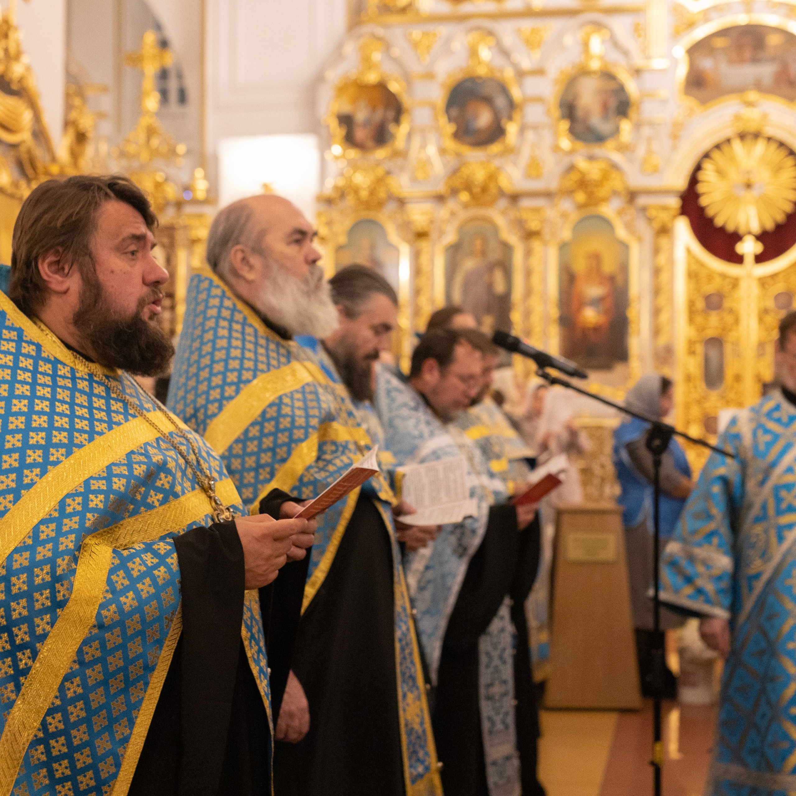 ПРИНЕСЕНИЕ КОВЧЕГА С ЧАСТЬЮ ПОЯСА ПРЕСВЯТОЙ БОГОРОДИЦЫ🕊️. Семейный и детский фотограф в Ульяновске — Лилия Павленкова