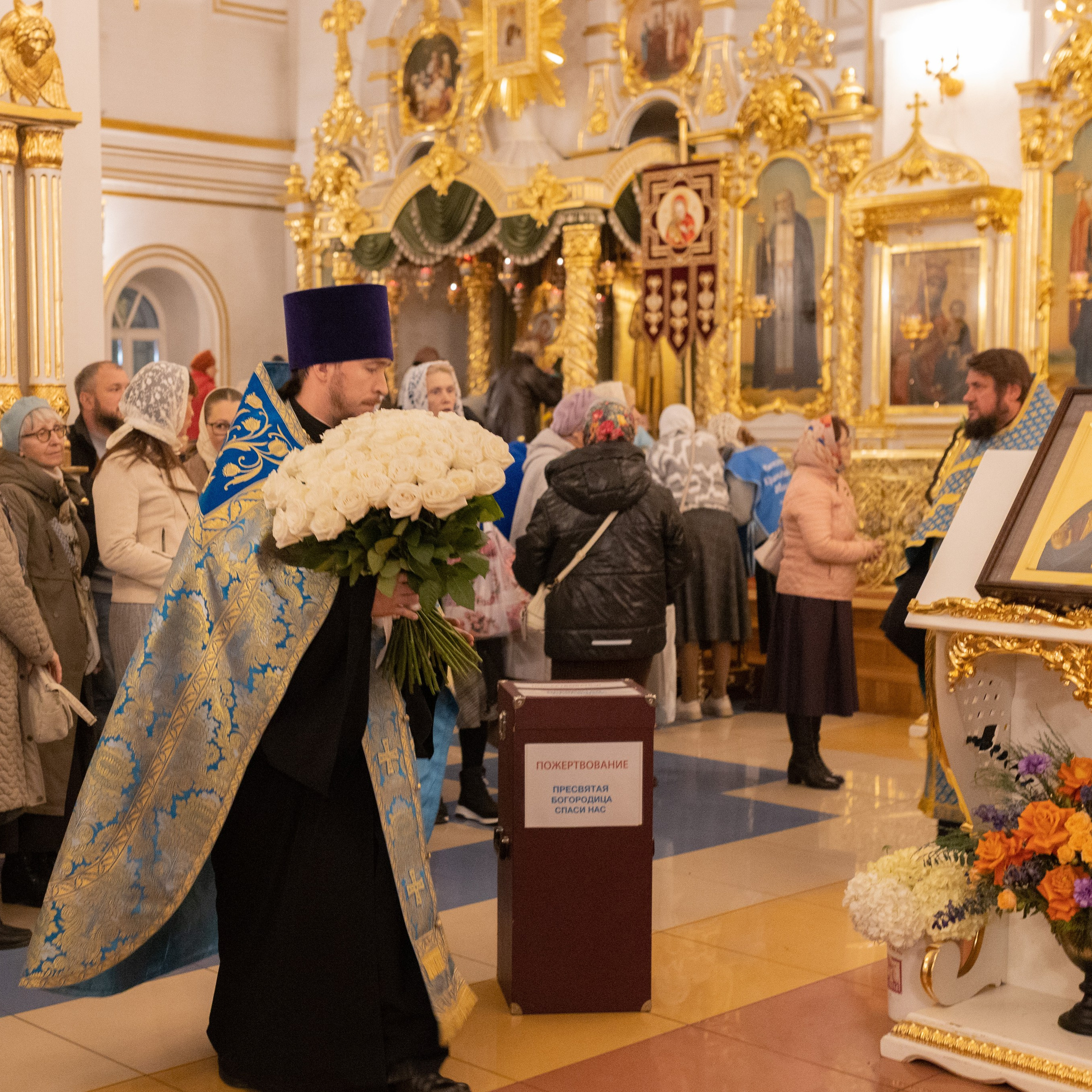 ПРИНЕСЕНИЕ КОВЧЕГА С ЧАСТЬЮ ПОЯСА ПРЕСВЯТОЙ БОГОРОДИЦЫ🕊️. Семейный и детский фотограф в Ульяновске — Лилия Павленкова