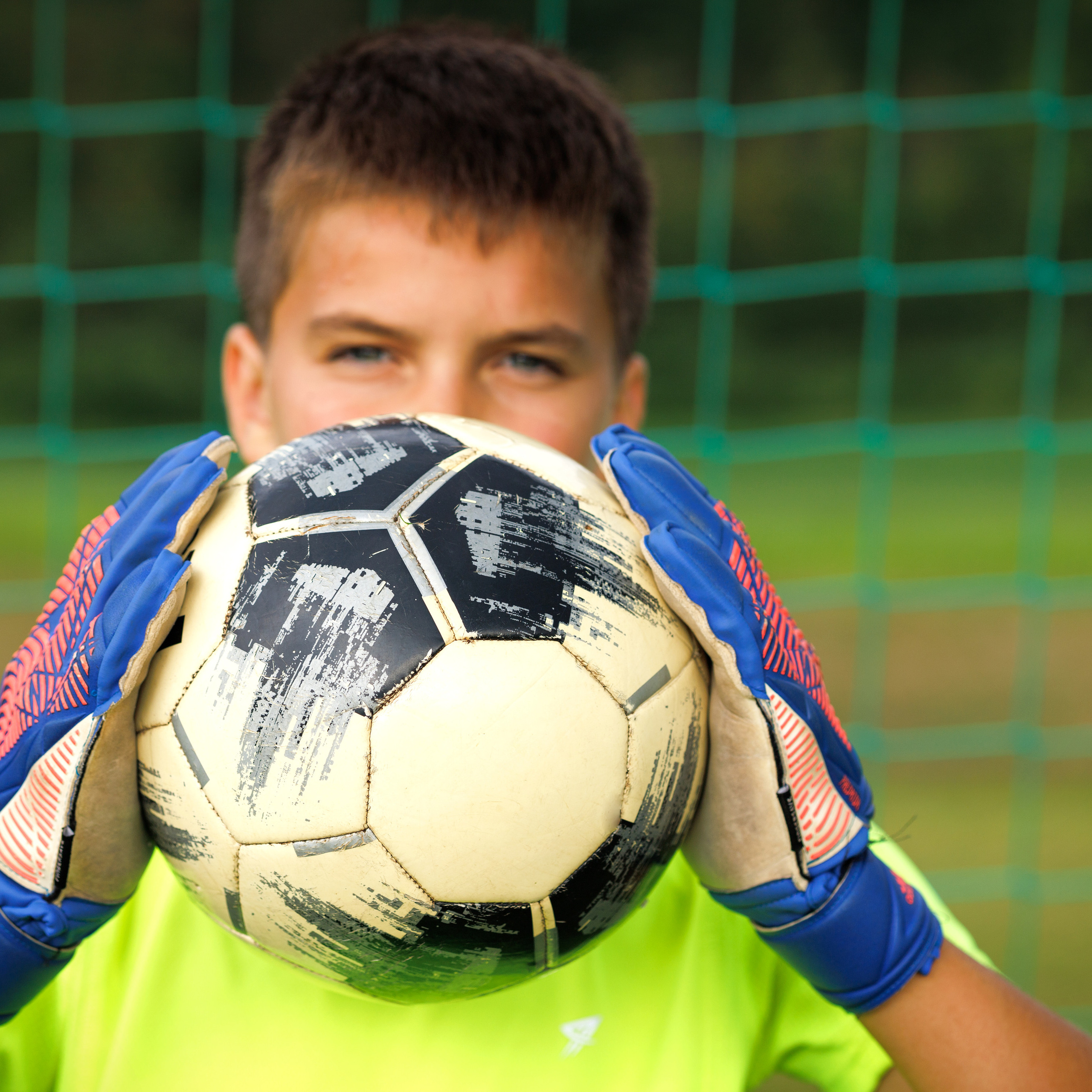 Юный футболист