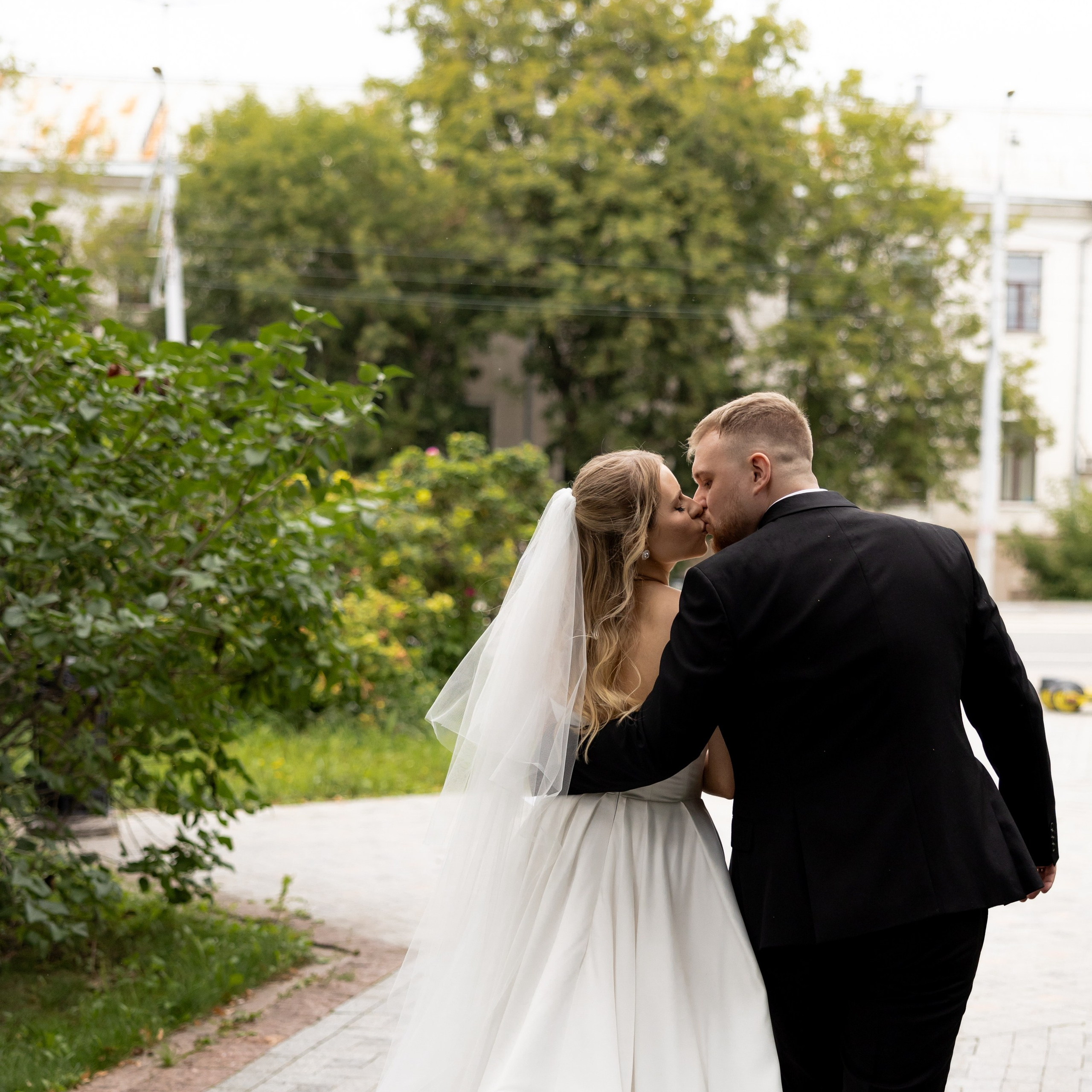 Любовь в большом городе М