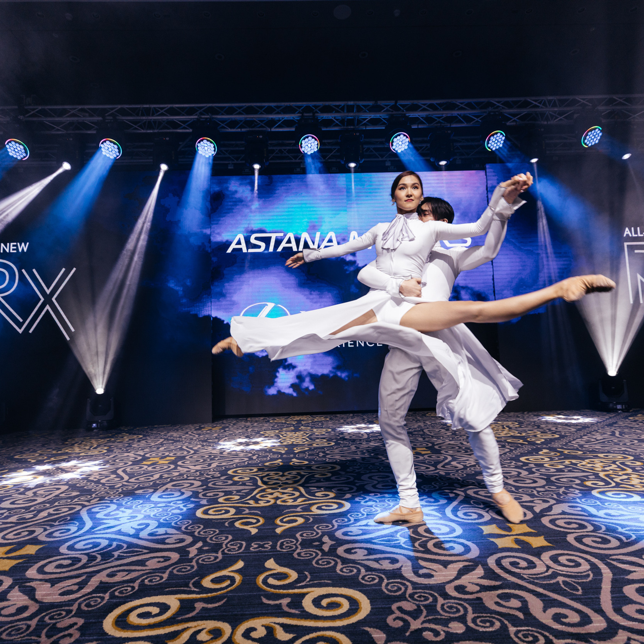 Презентация нового LEXUS 500h