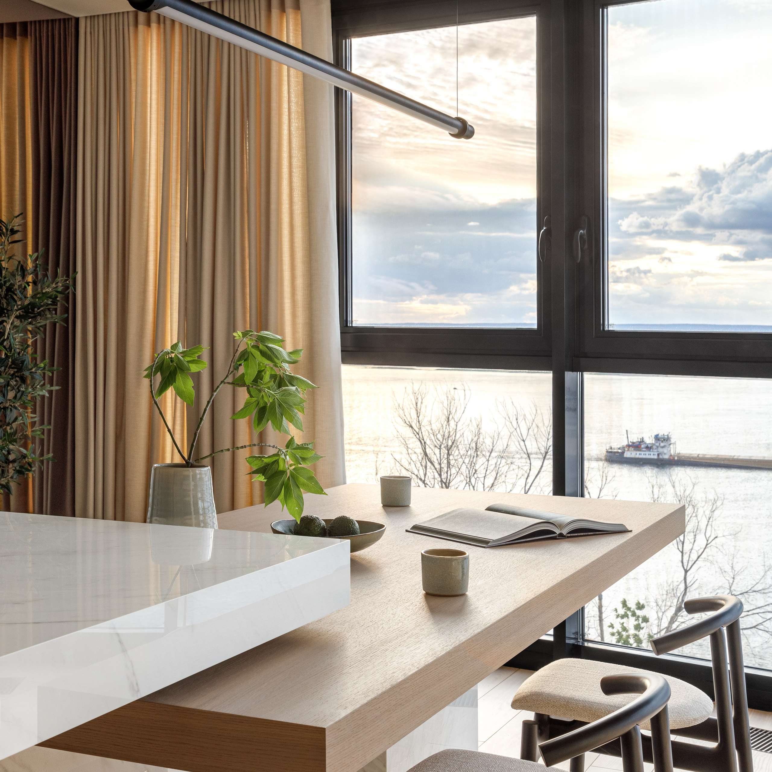 Интерьерный фотограф Дима Птицын и стилист Дарья Копылова