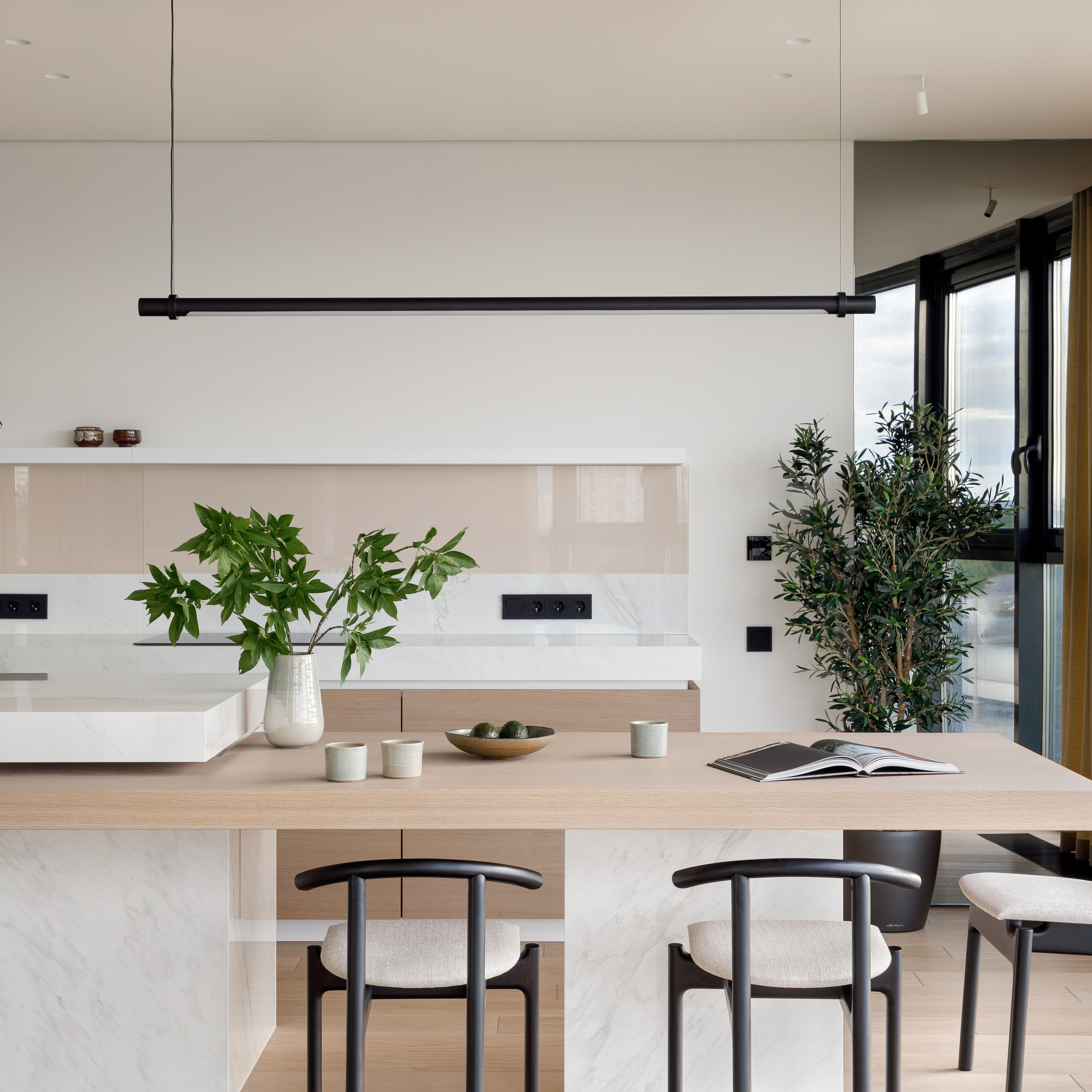 Интерьерный фотограф Дима Птицын и стилист Дарья Копылова