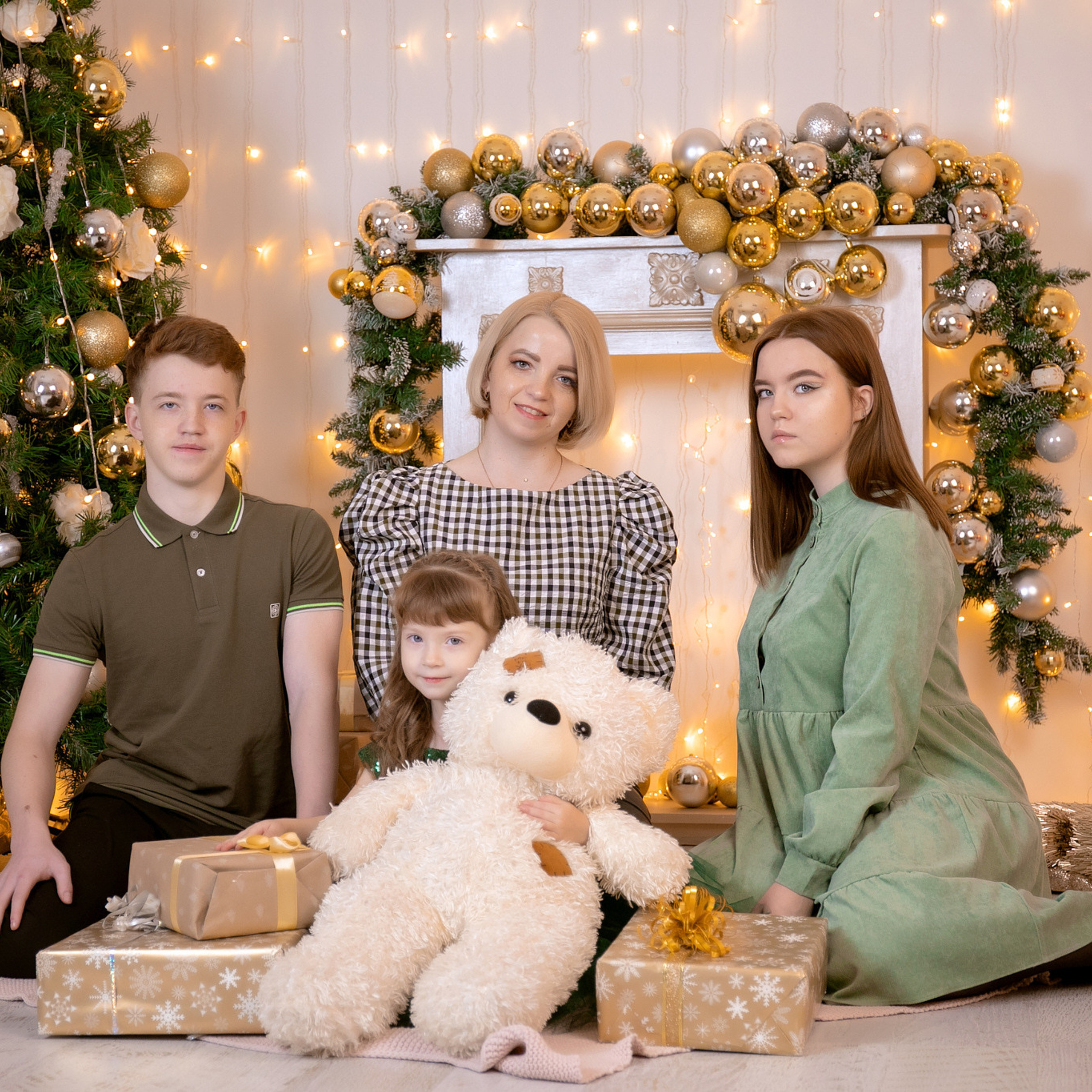 Лена с семьей. Семейный фотограф Пермь Тимофеева Ольга