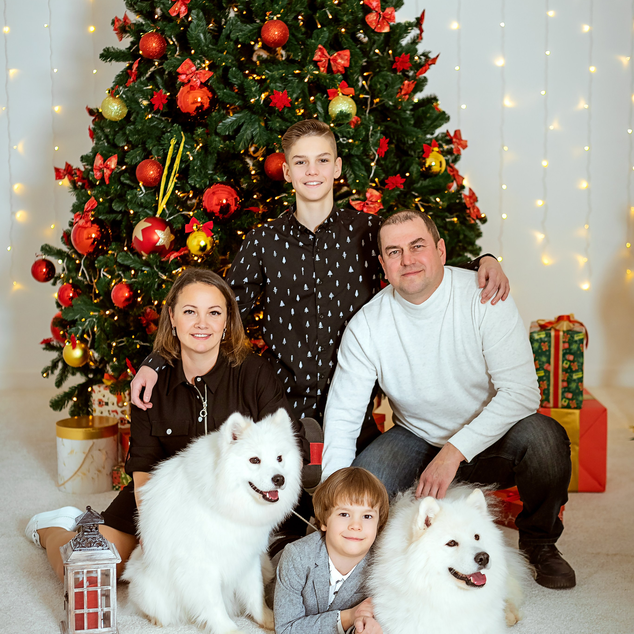 Татьяна с семьёй и собачки. Семейный фотограф Пермь Тимофеева Ольга