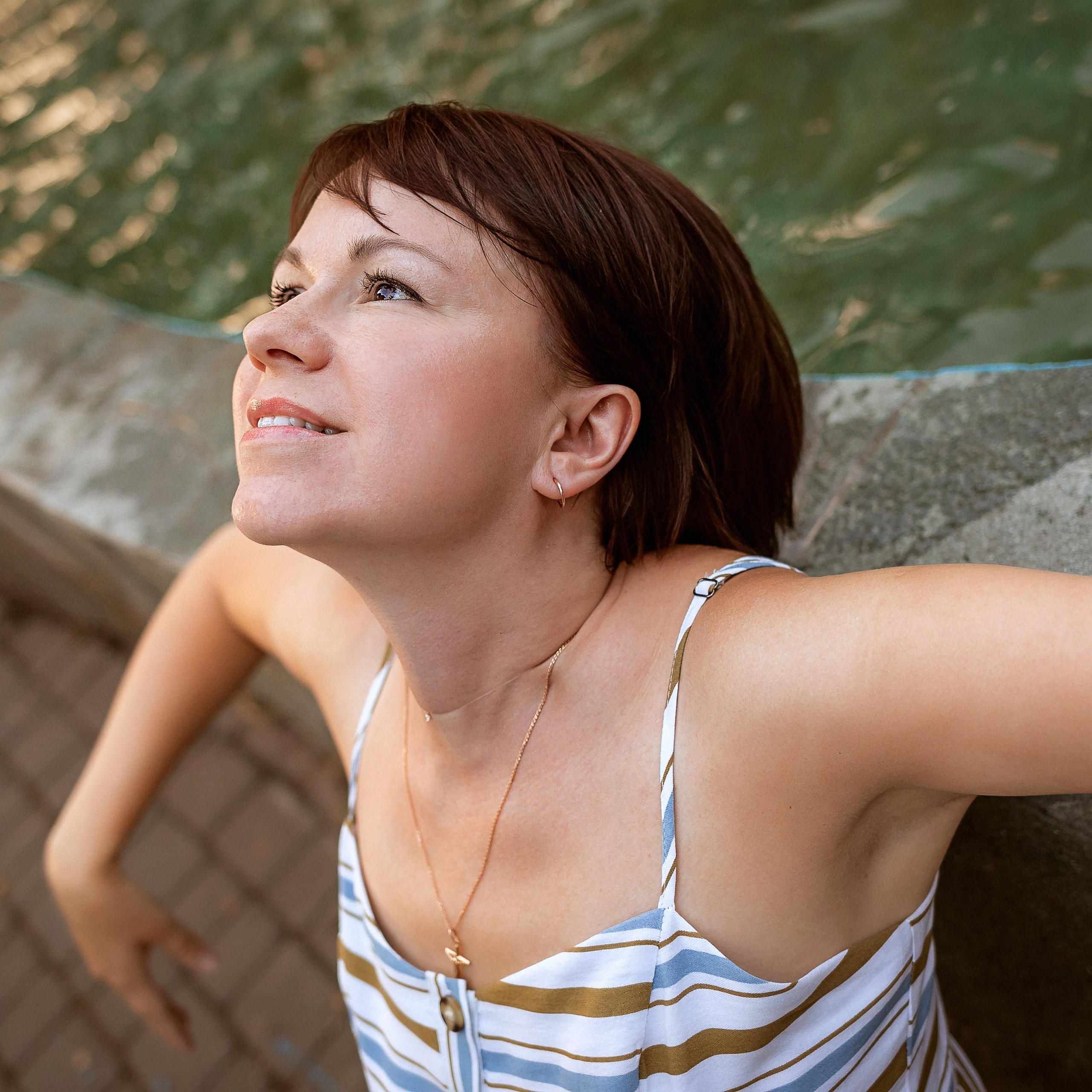 Надя с семьёй в парке. Семейный фотограф Пермь Тимофеева Ольга