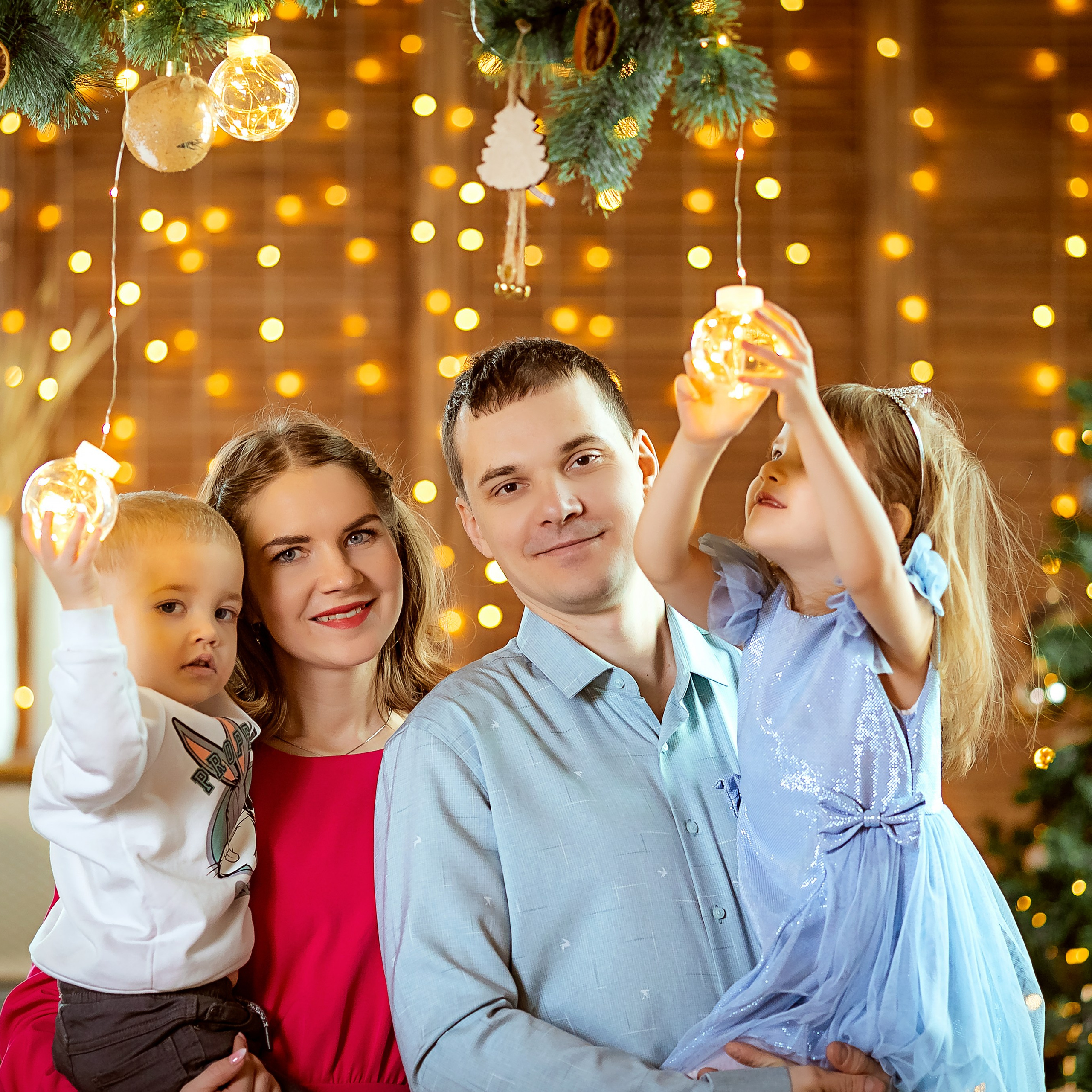 Елена с семьёй. Семейный фотограф Пермь Тимофеева Ольга