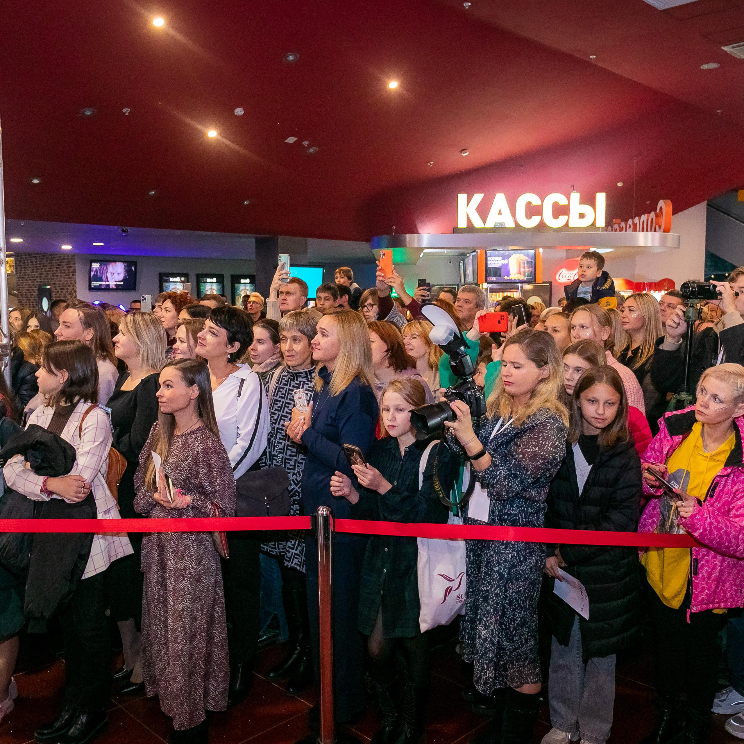 Пред премьера Иван Семёнов. Семейный фотограф Пермь Тимофеева Ольга
