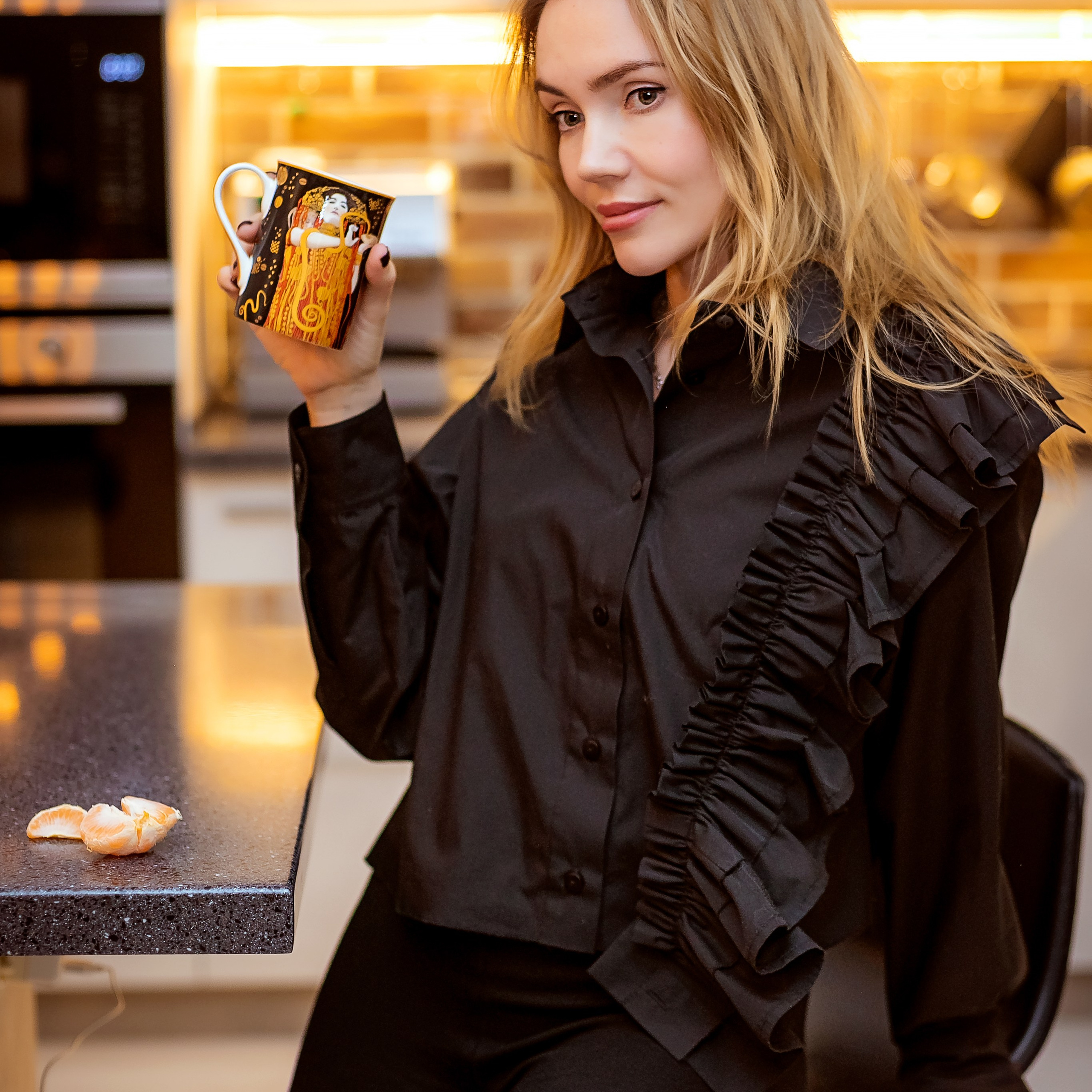 Инна дома со своей семьёй. Семейный фотограф Пермь Тимофеева Ольга