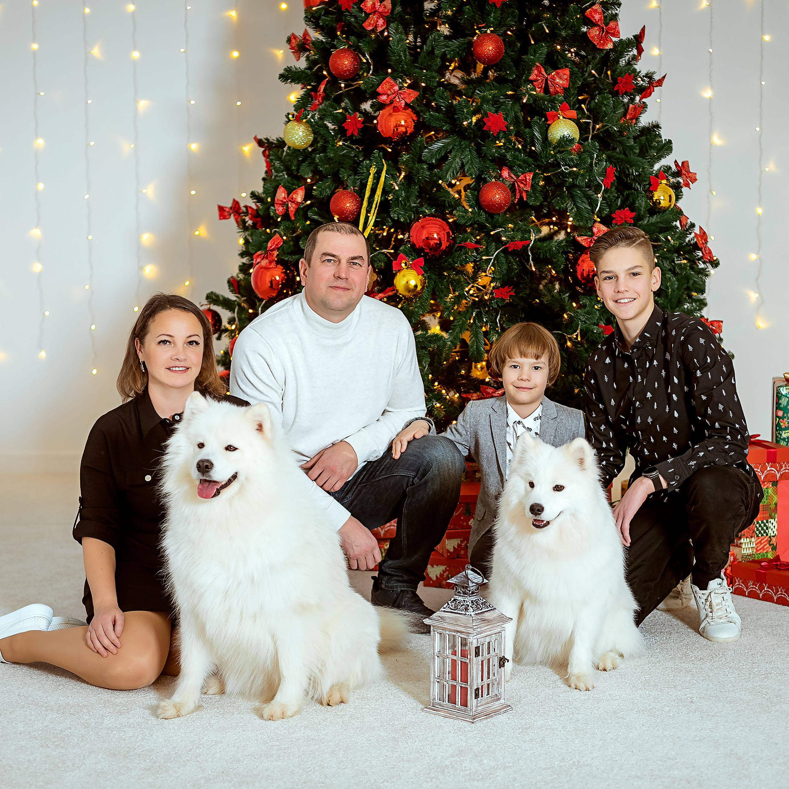 Татьяна с семьёй и собачки. Семейный фотограф Пермь Тимофеева Ольга